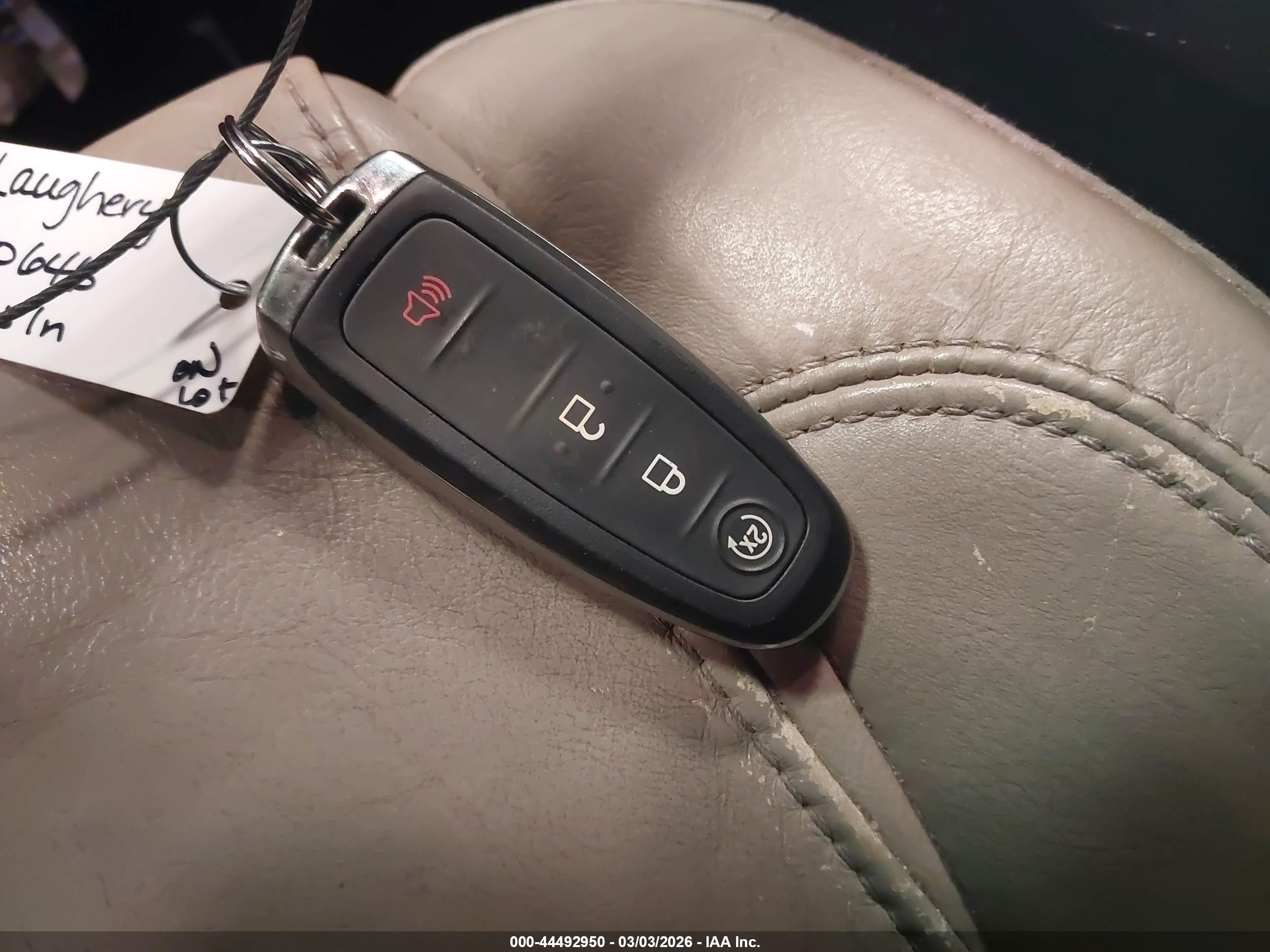 FORD EXPLORER image 11