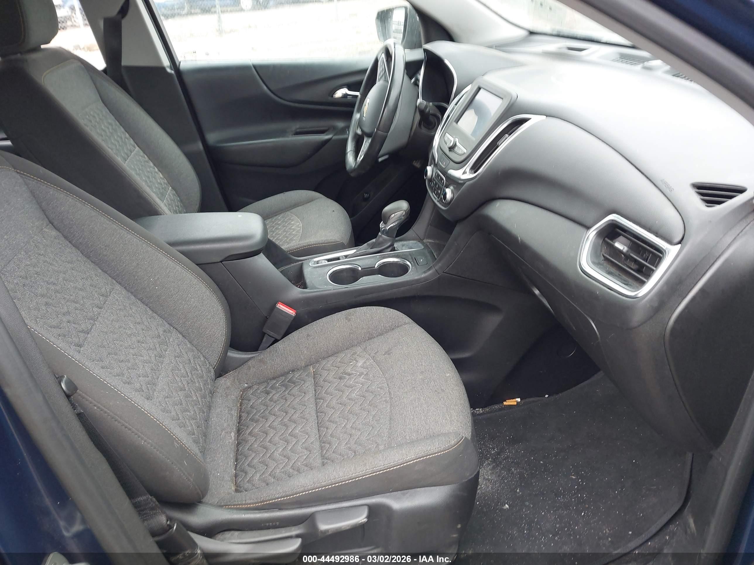 CHEVROLET EQUINOX image 5