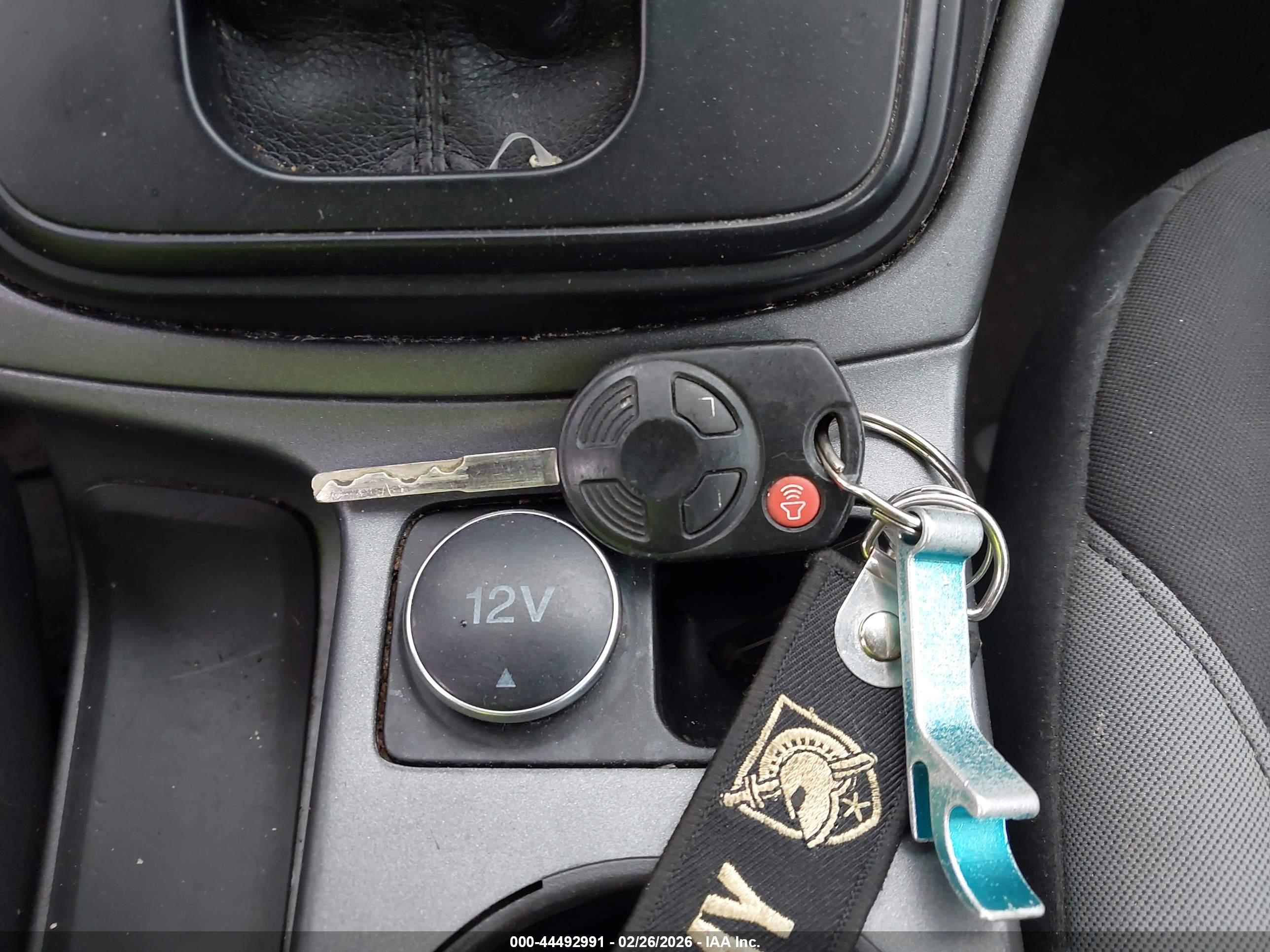 FORD ESCAPE image 11
