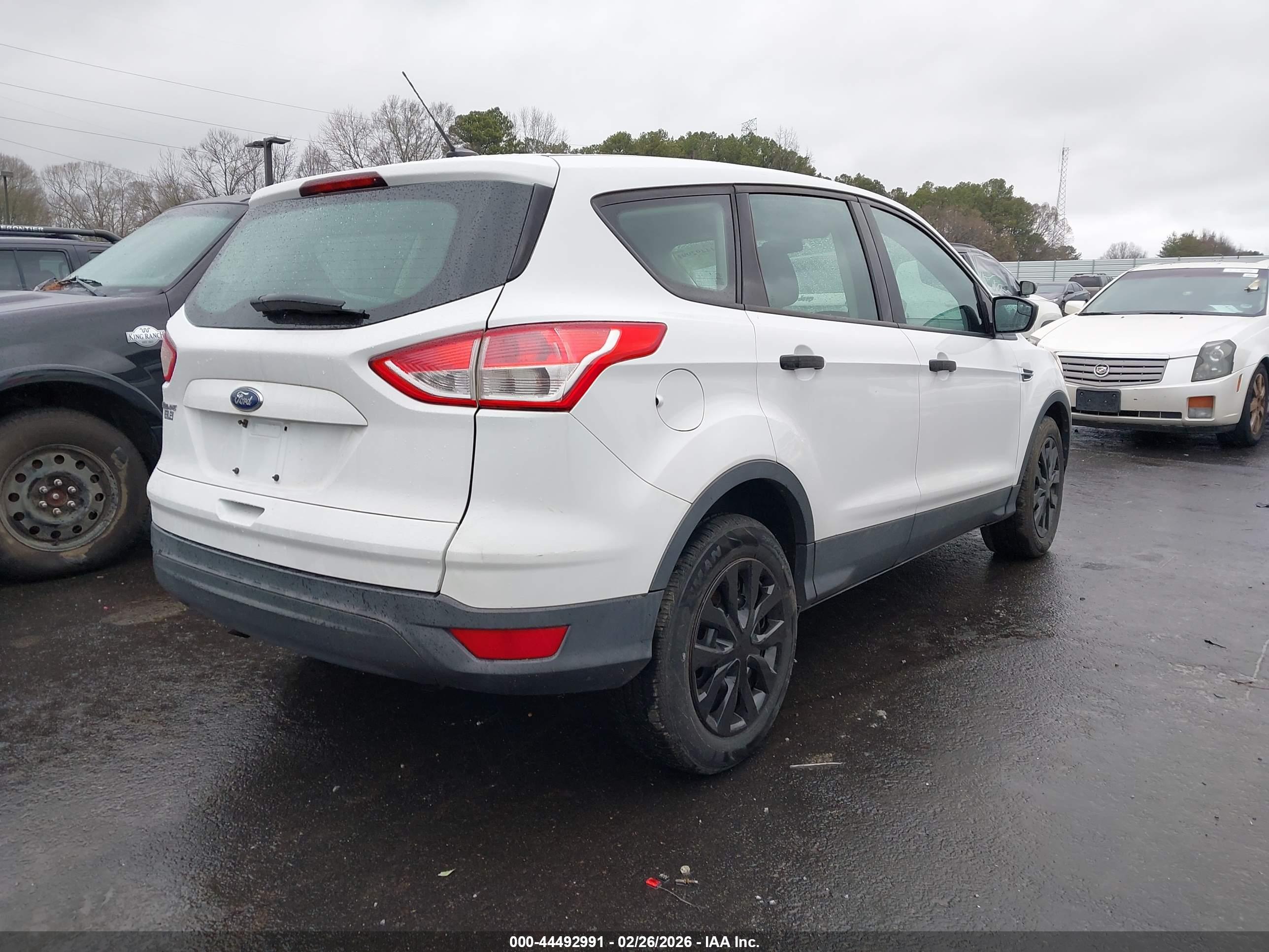 FORD ESCAPE image 4