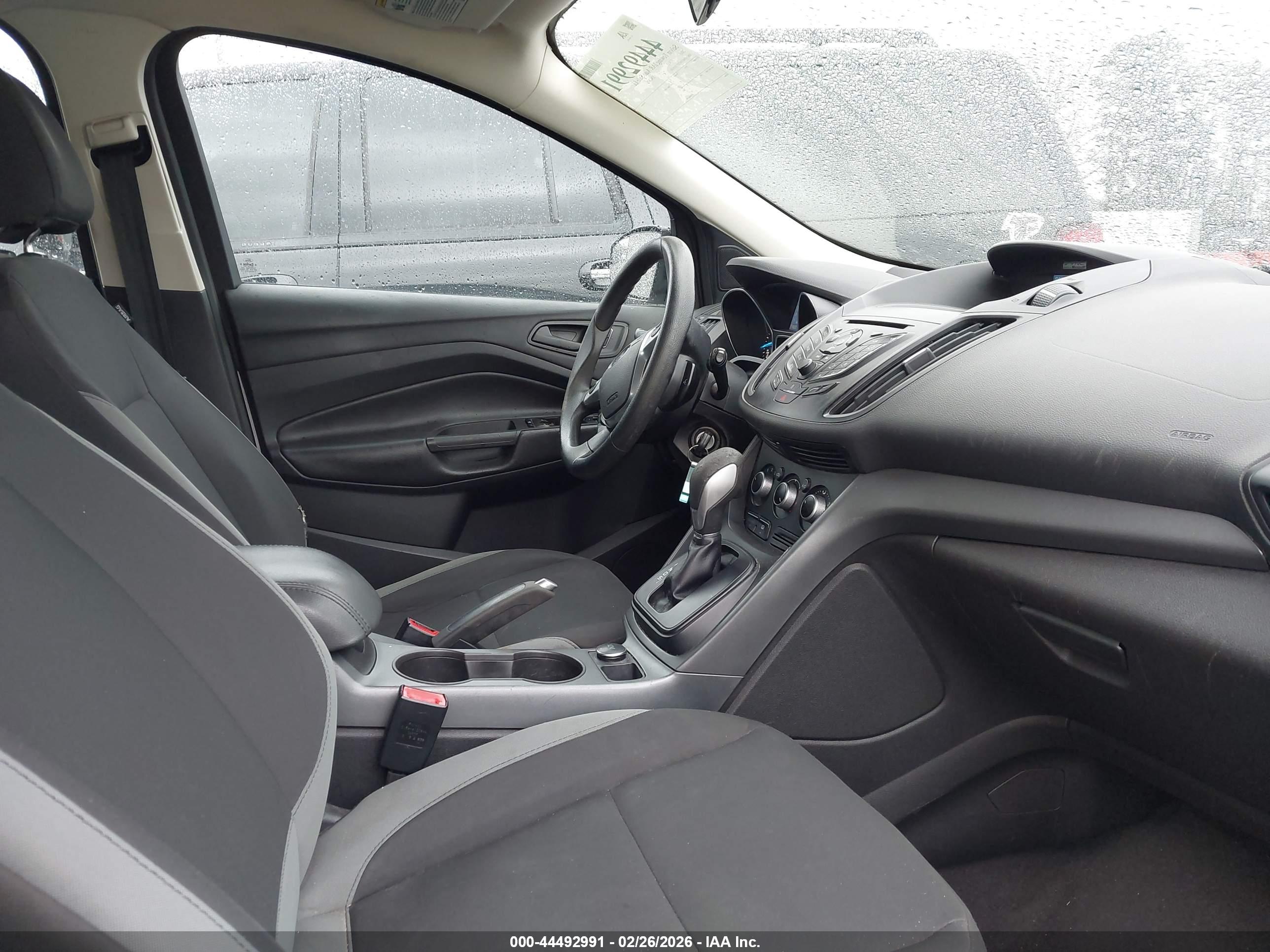 FORD ESCAPE image 5