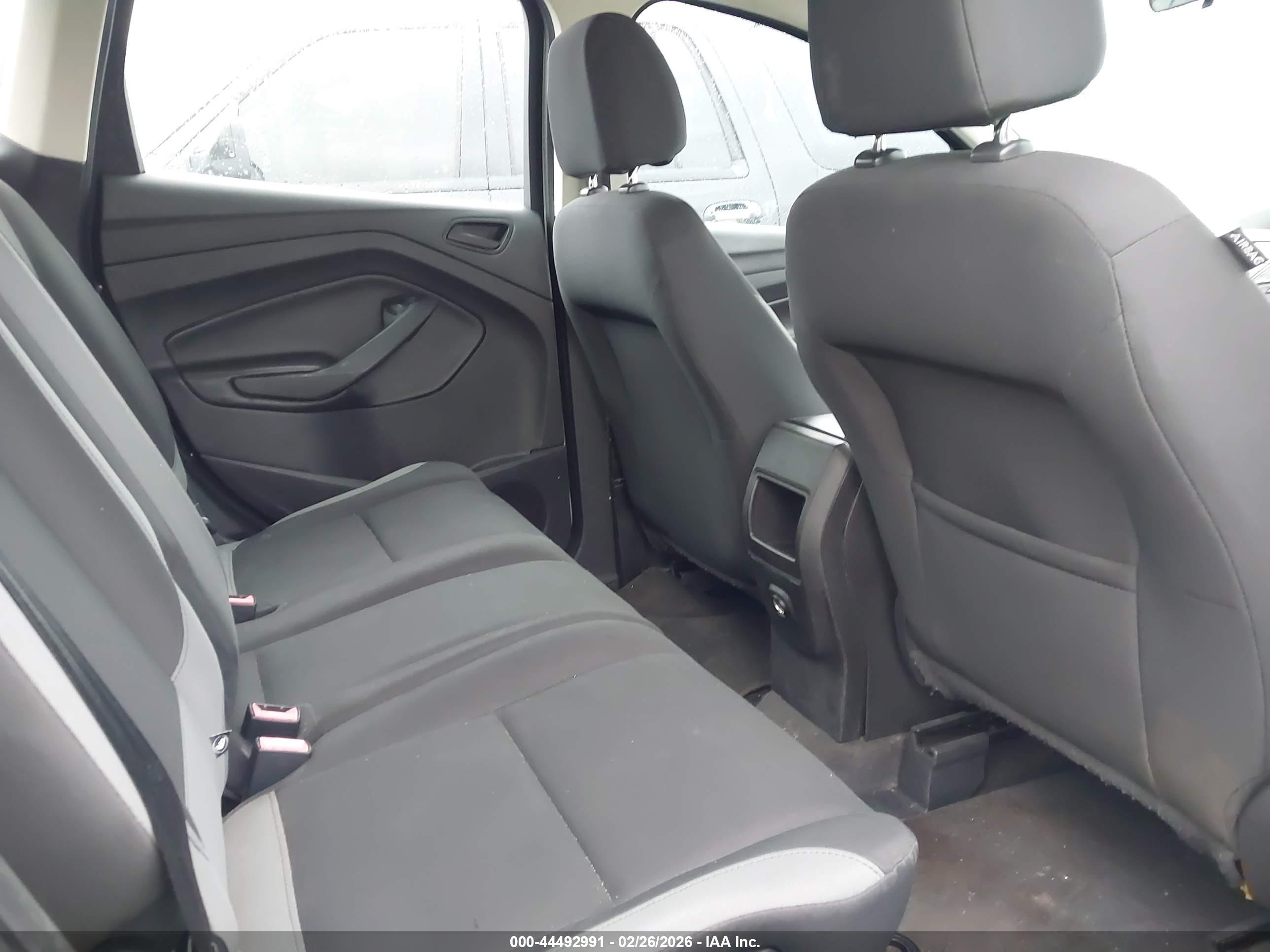 FORD ESCAPE image 8