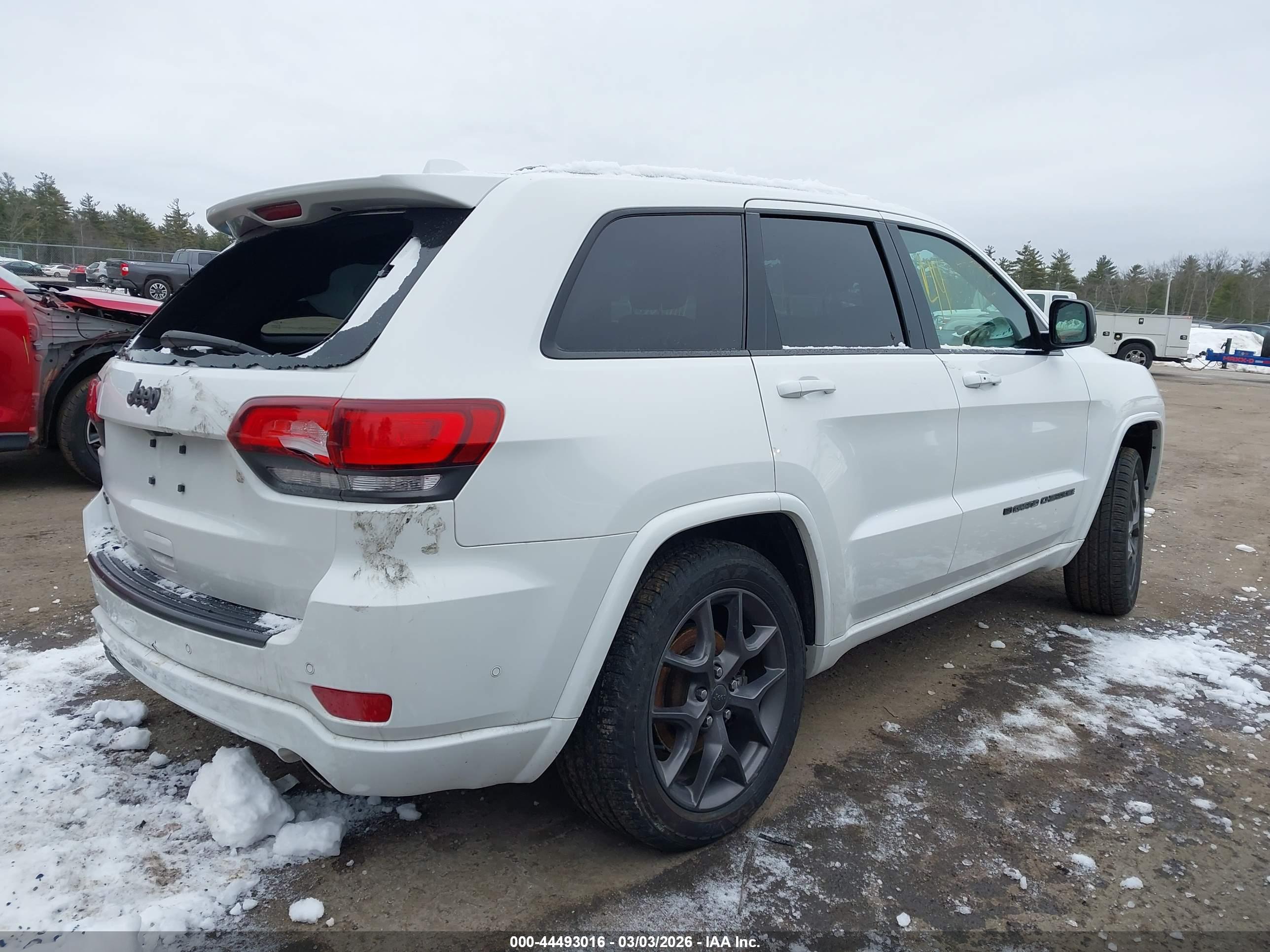 JEEP GRAND image 4