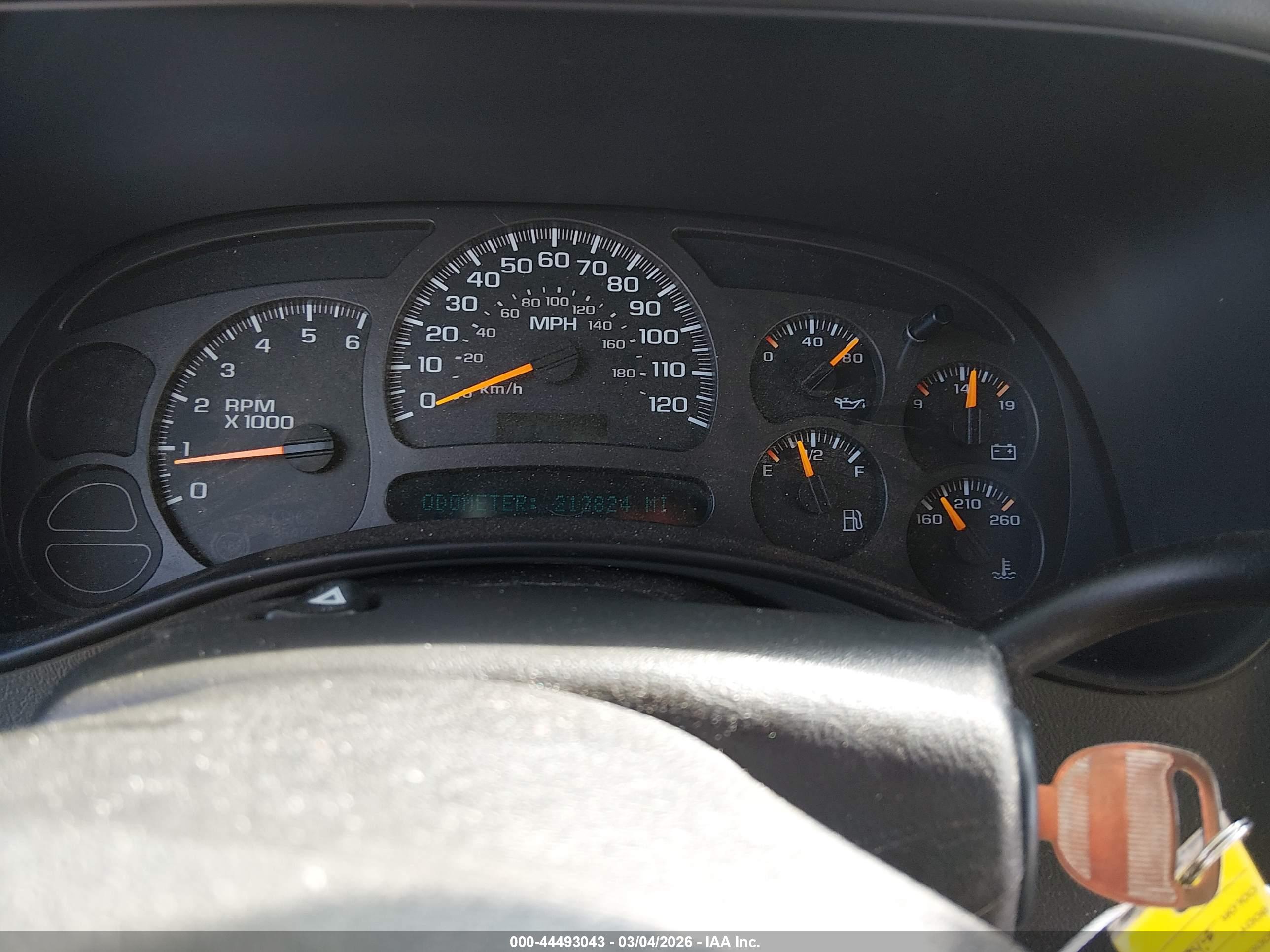 CHEVROLET TAHOE image 7