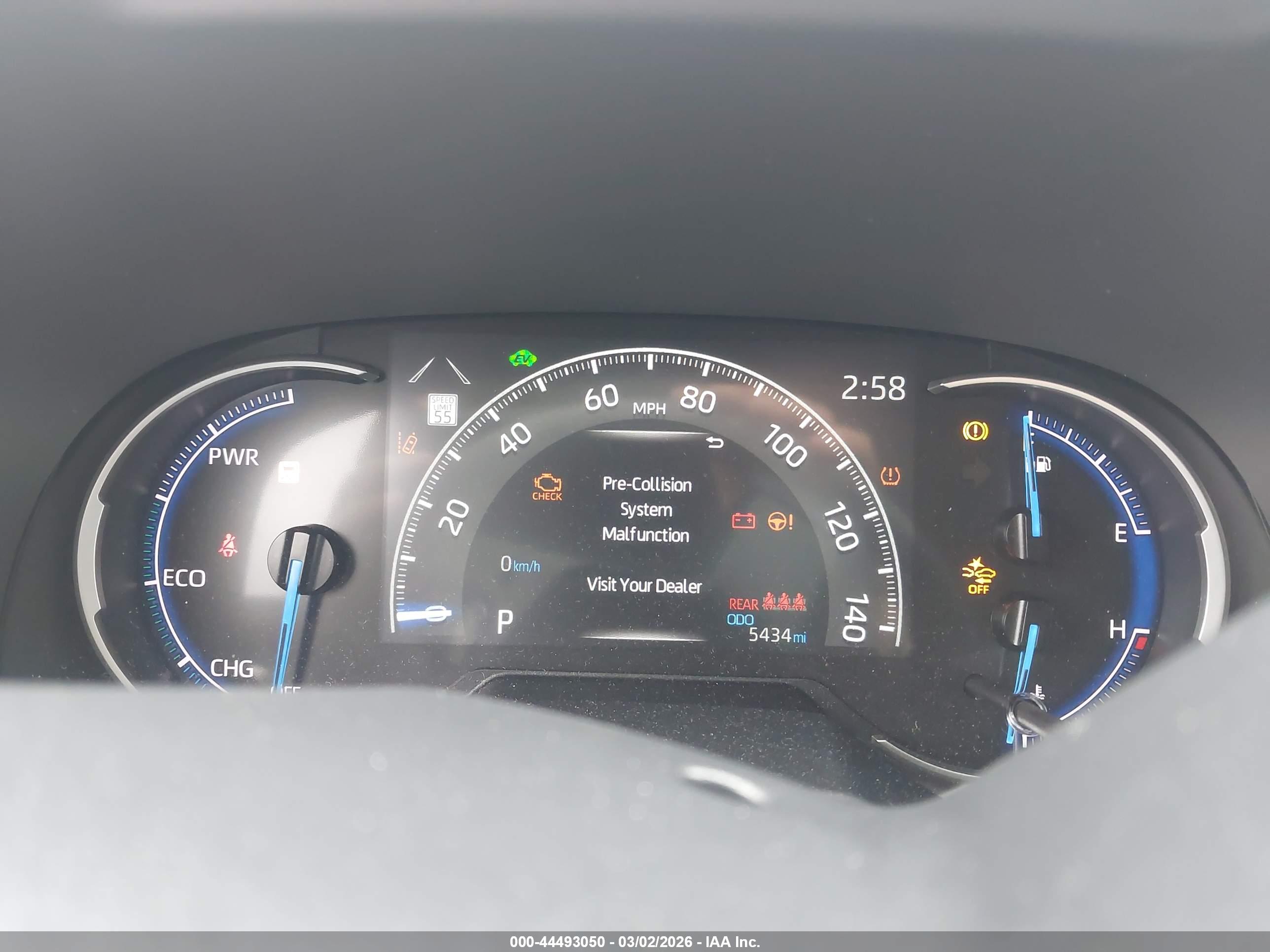 TOYOTA RAV4 image 7