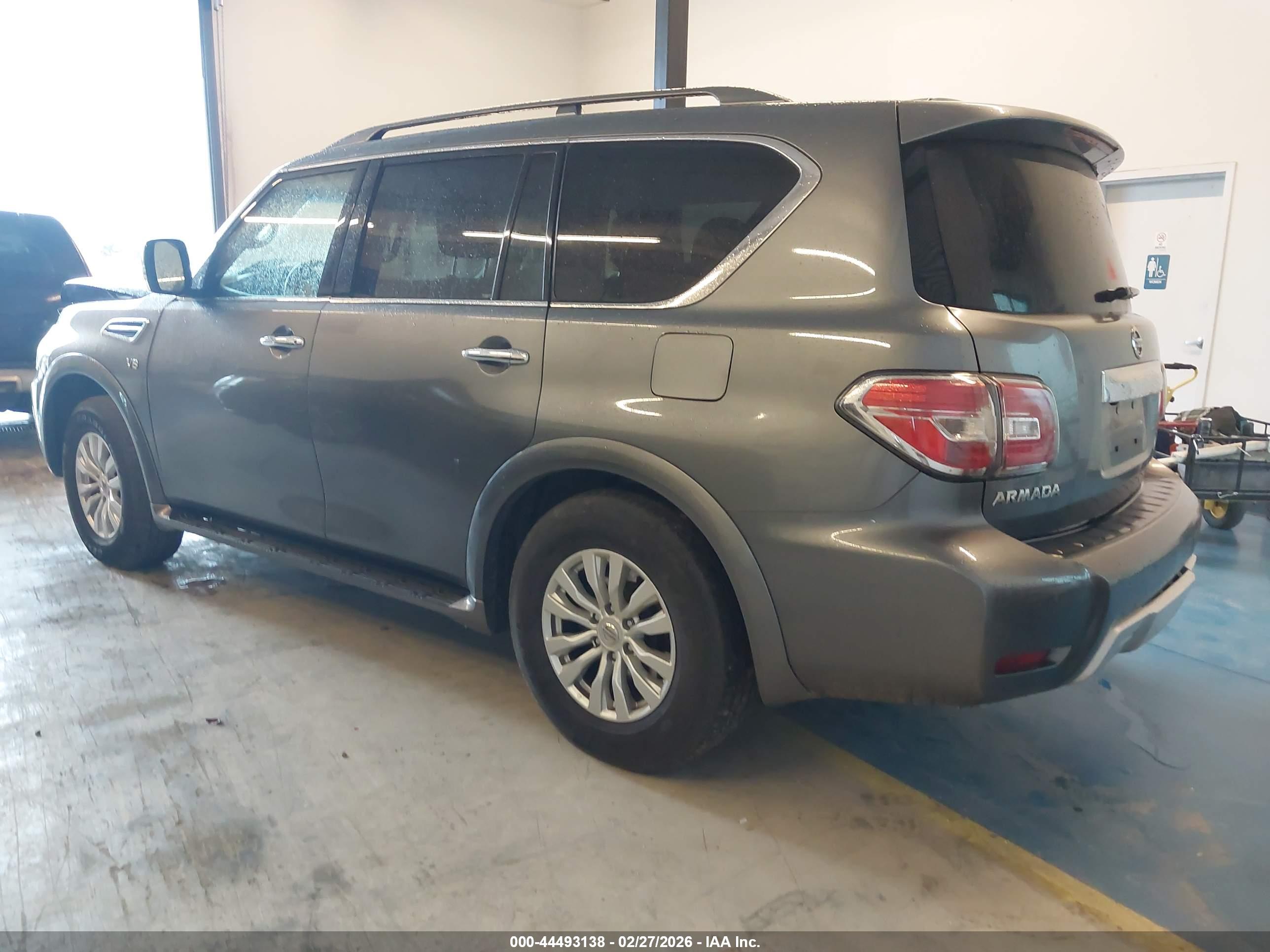 NISSAN ARMADA image 3