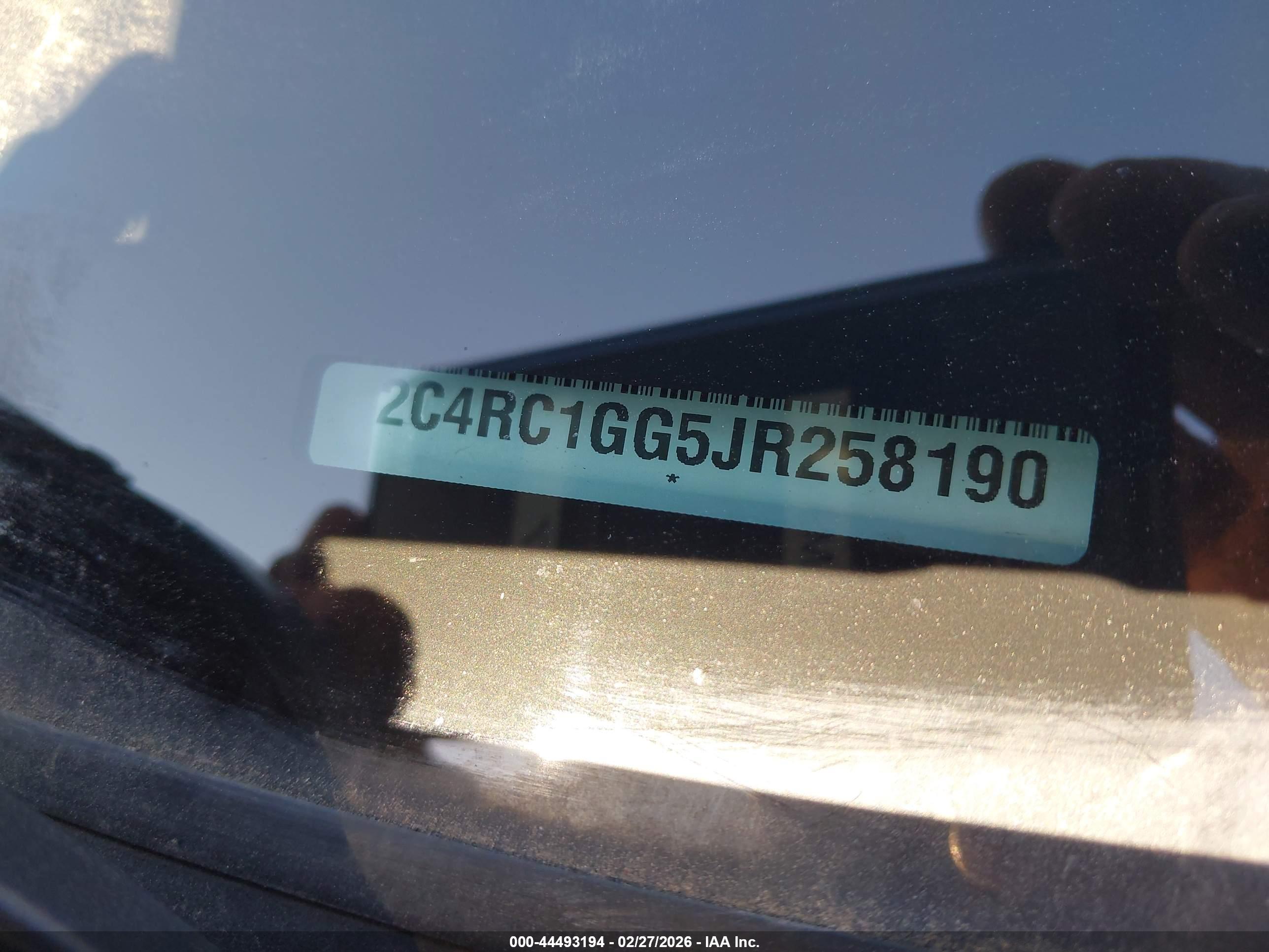CHRYSLER PACIFICA image 9