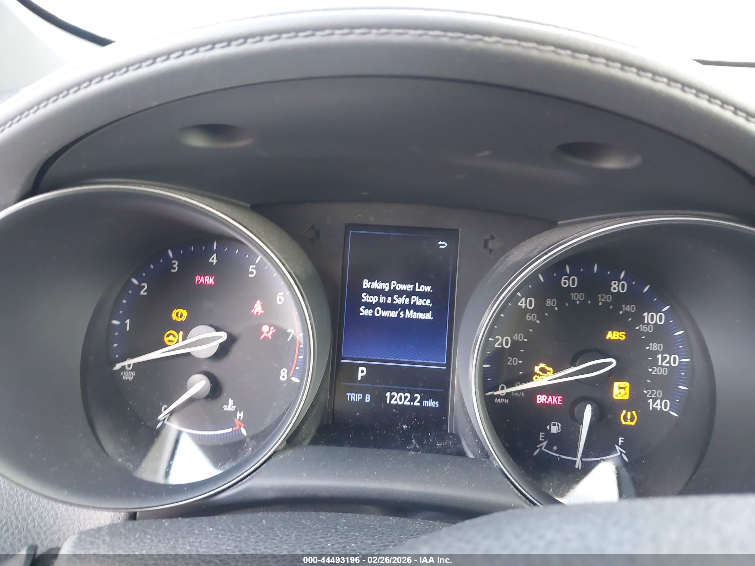 TOYOTA C-HR image 7