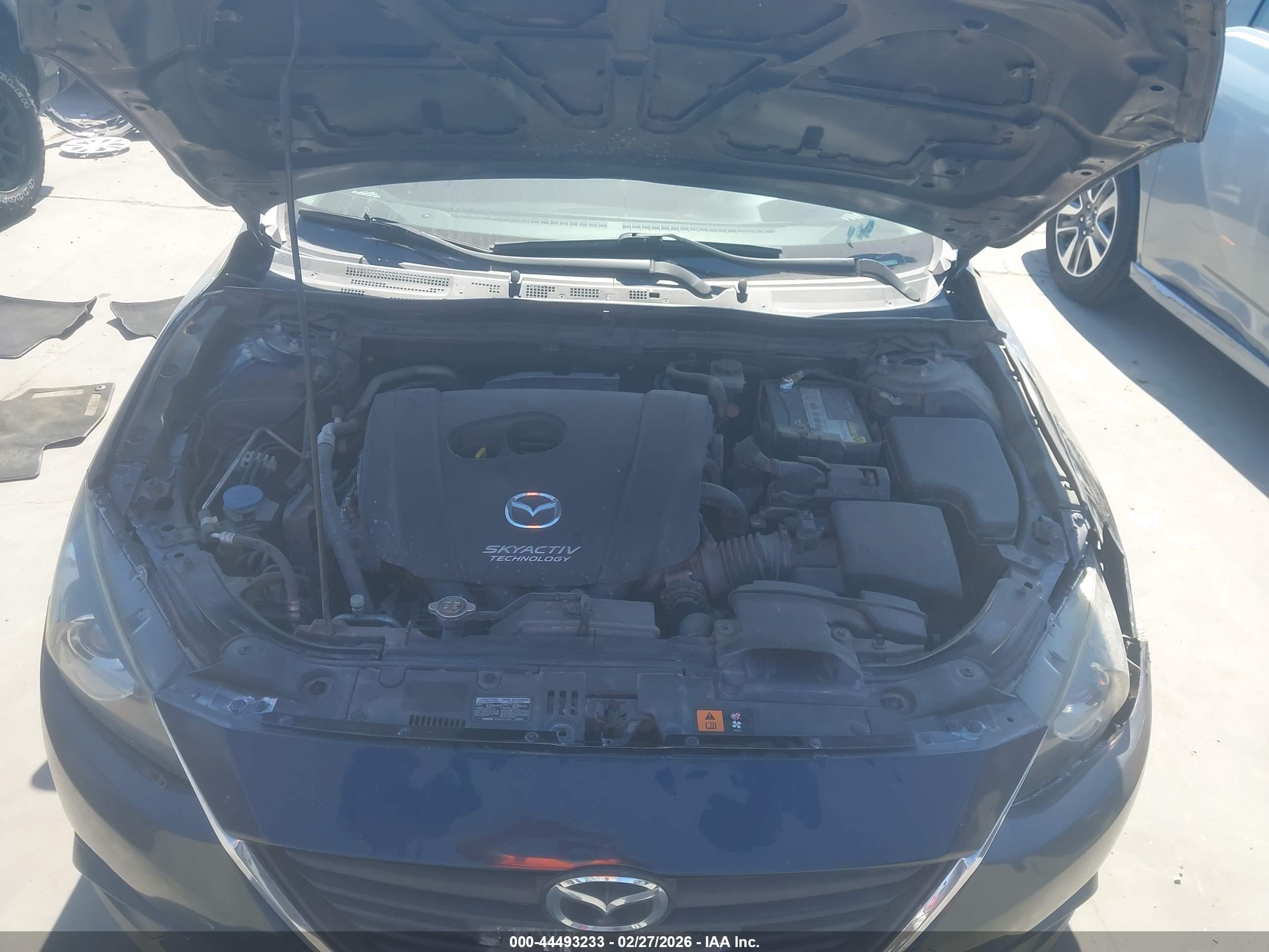 MAZDA MAZDA3 image 10