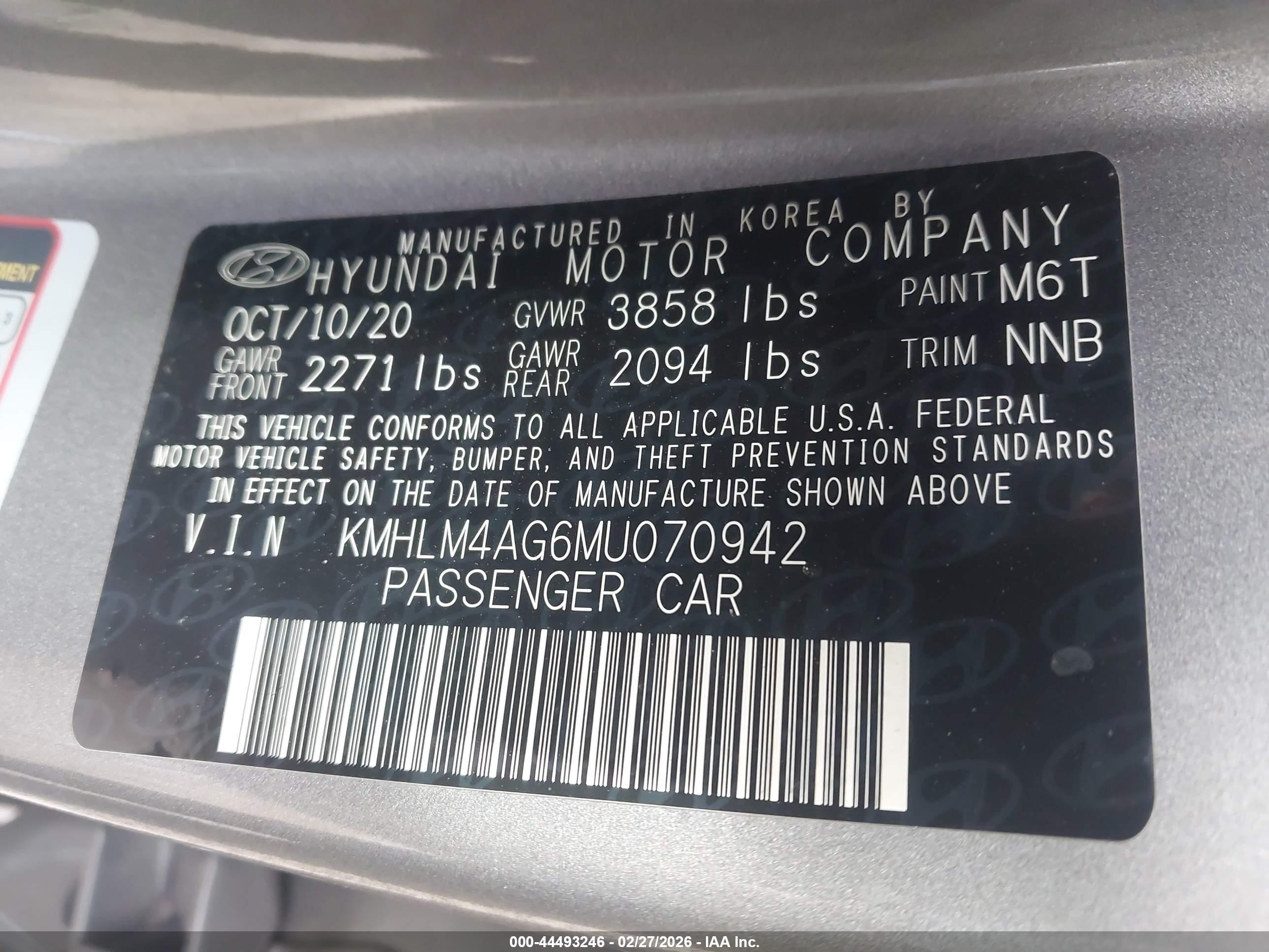 HYUNDAI ELANTRA image 9