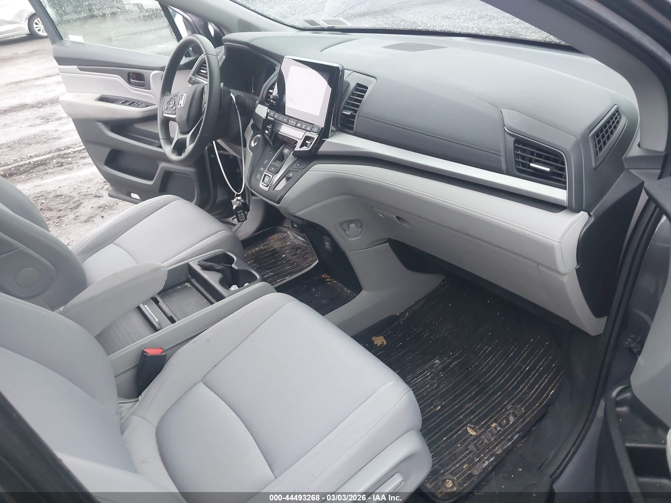 HONDA ODYSSEY image 5