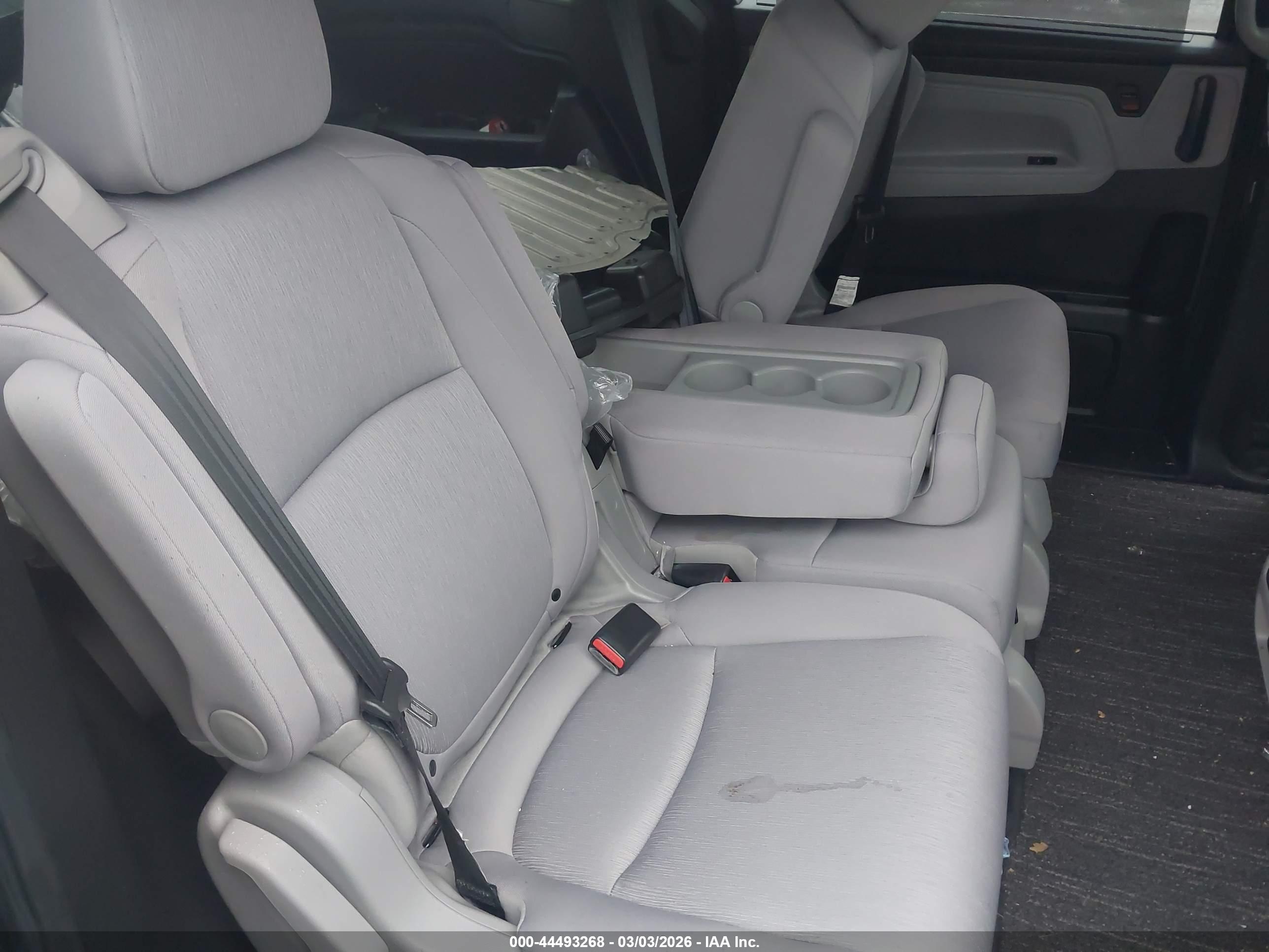 HONDA ODYSSEY image 8