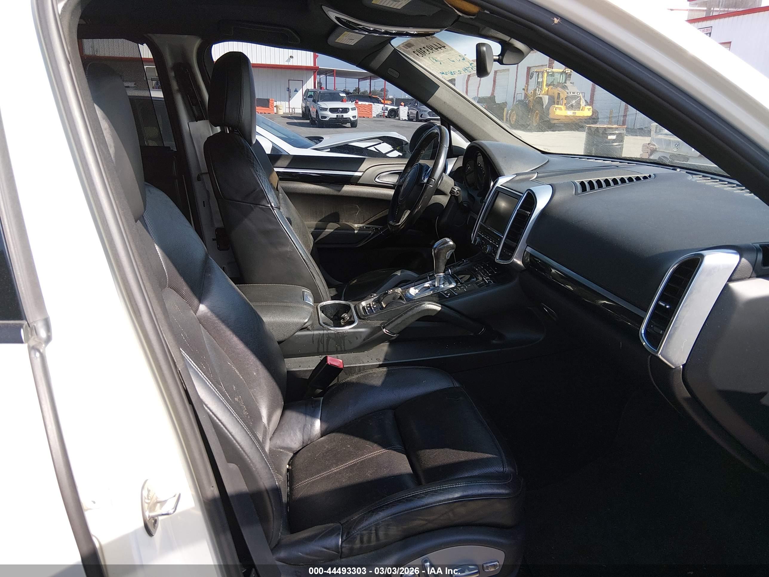 PORSCHE CAYENNE image 5