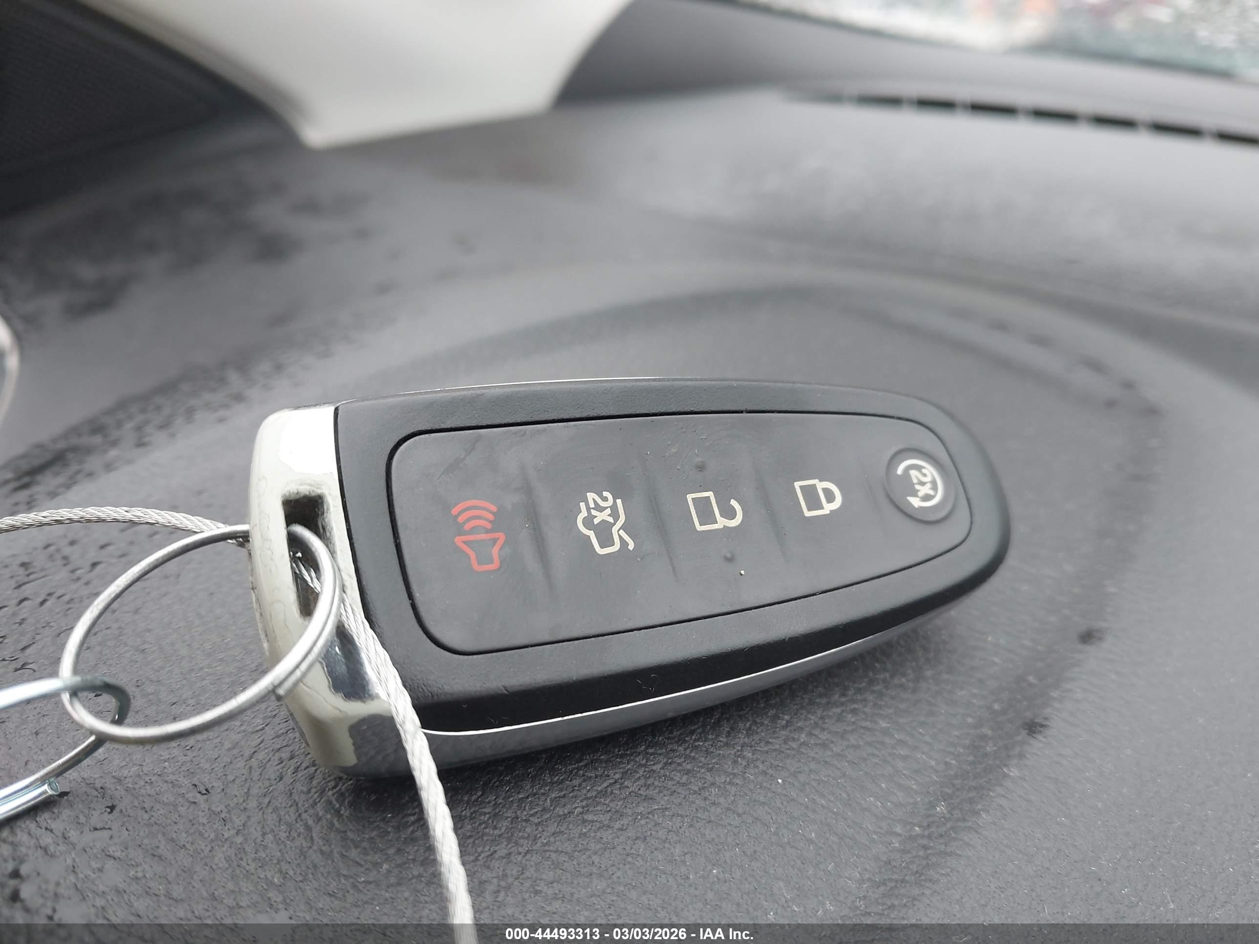 FORD ESCAPE image 11