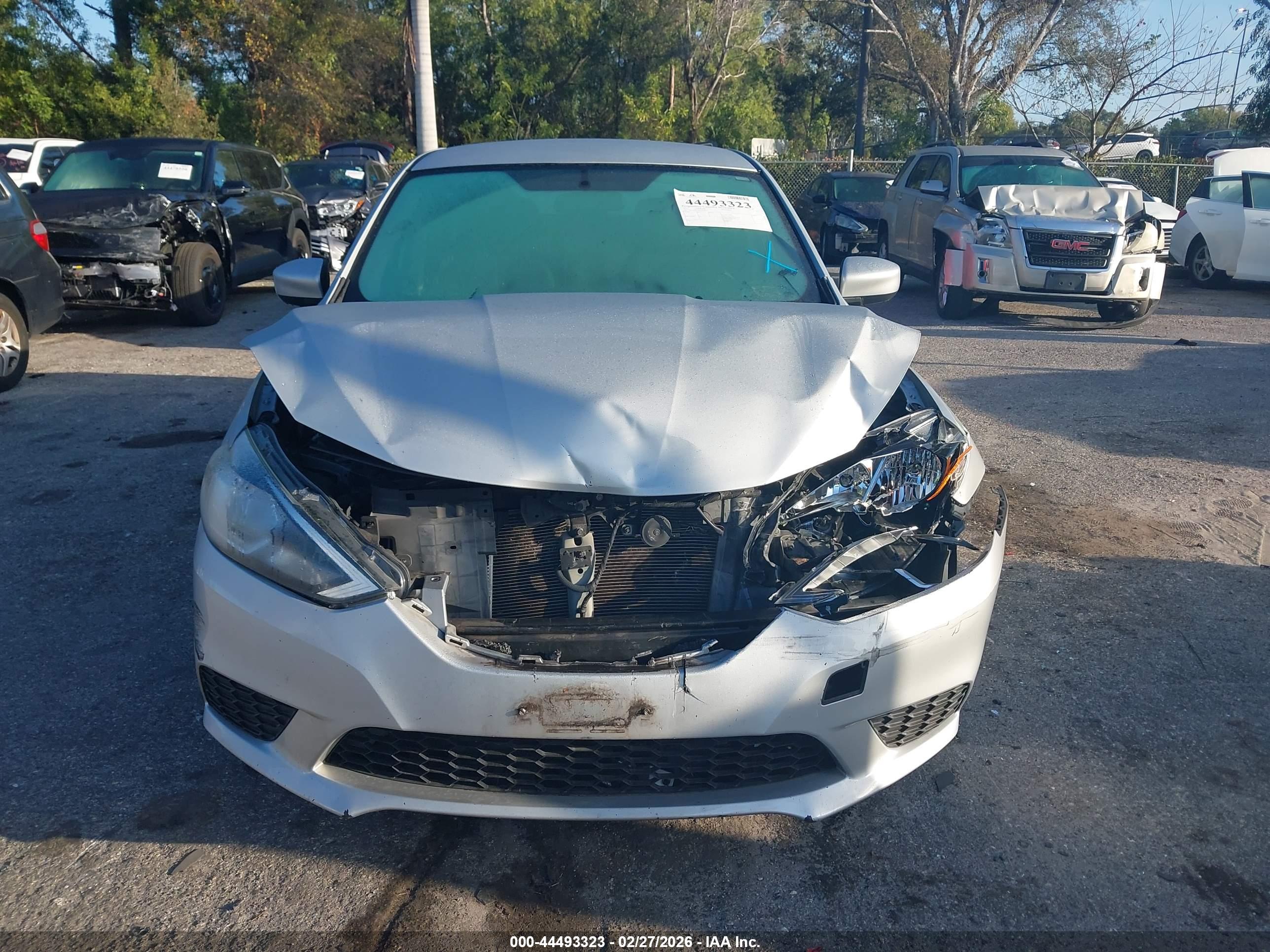 NISSAN SENTRA image 6