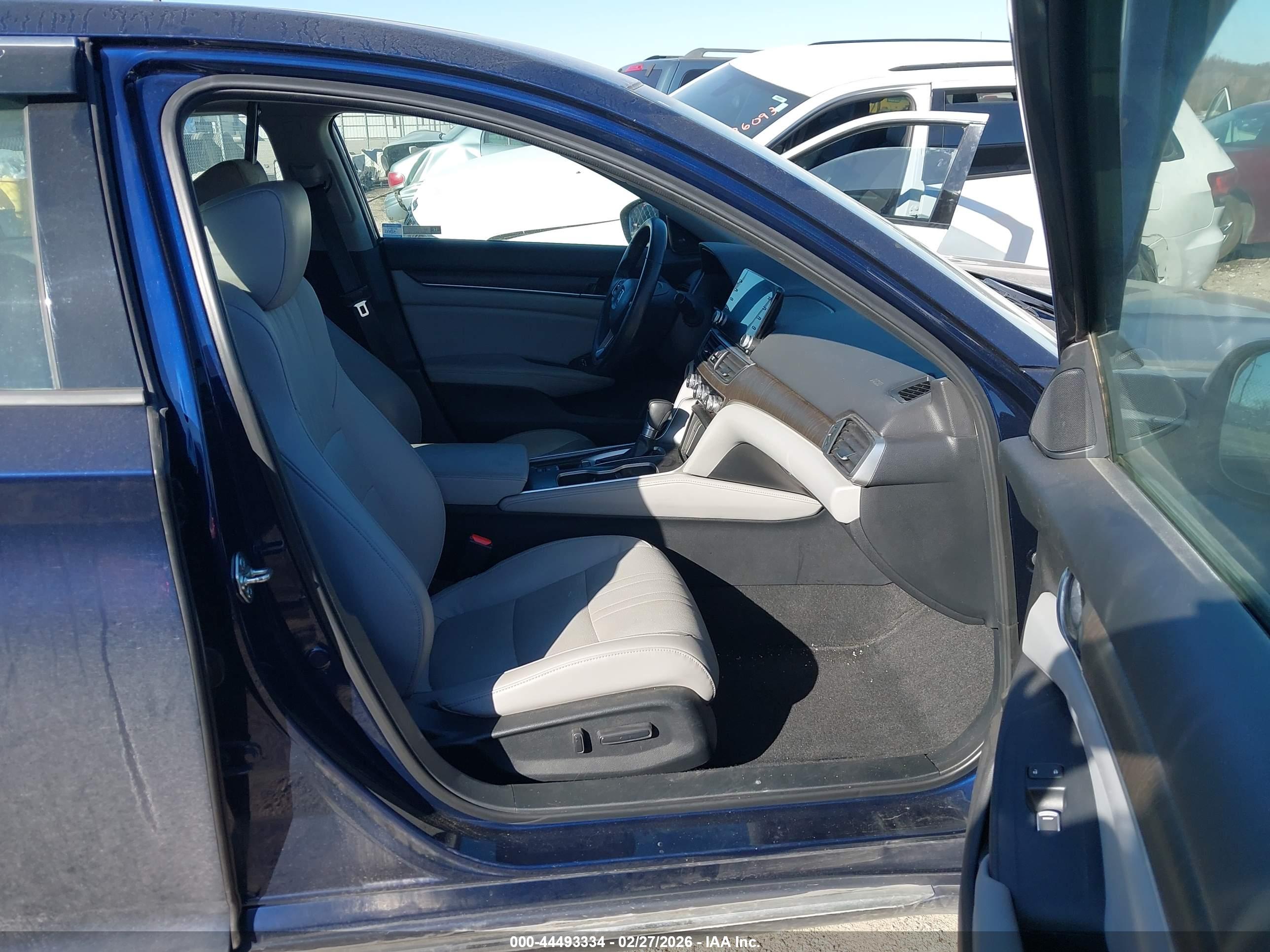 HONDA ACCORD image 5
