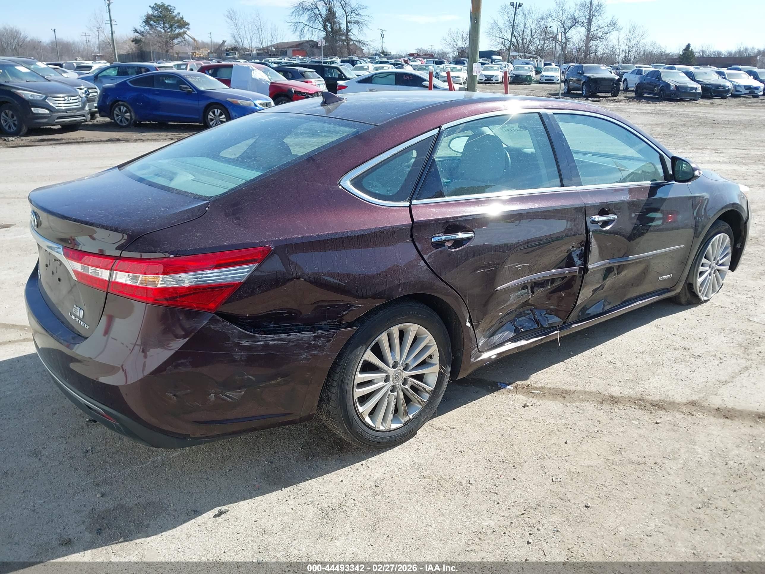 TOYOTA AVALON image 4