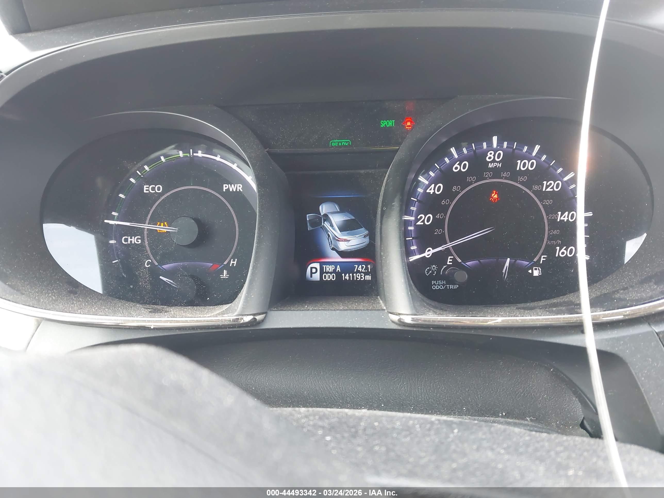 TOYOTA AVALON image 7