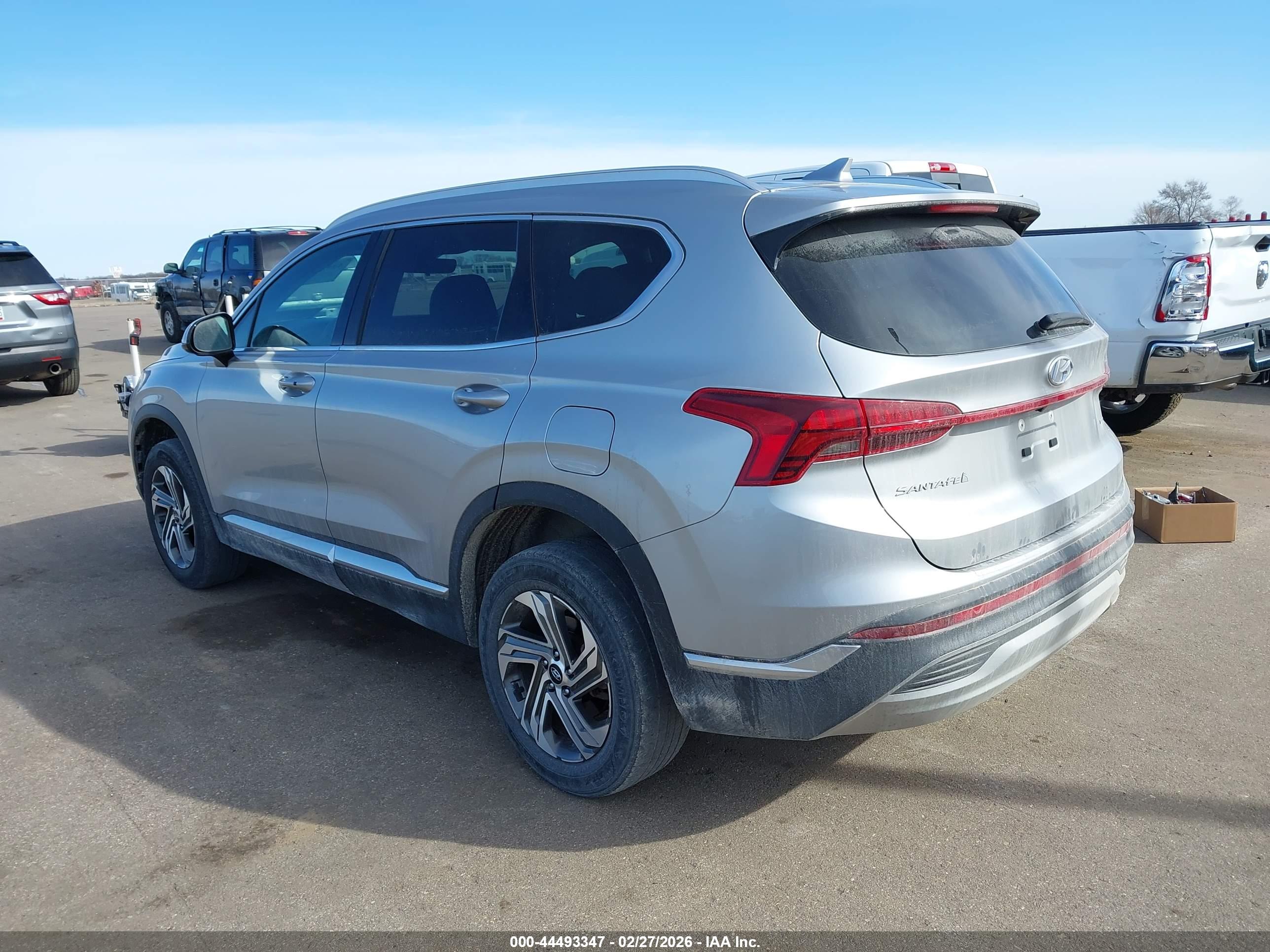 HYUNDAI SANTA image 3
