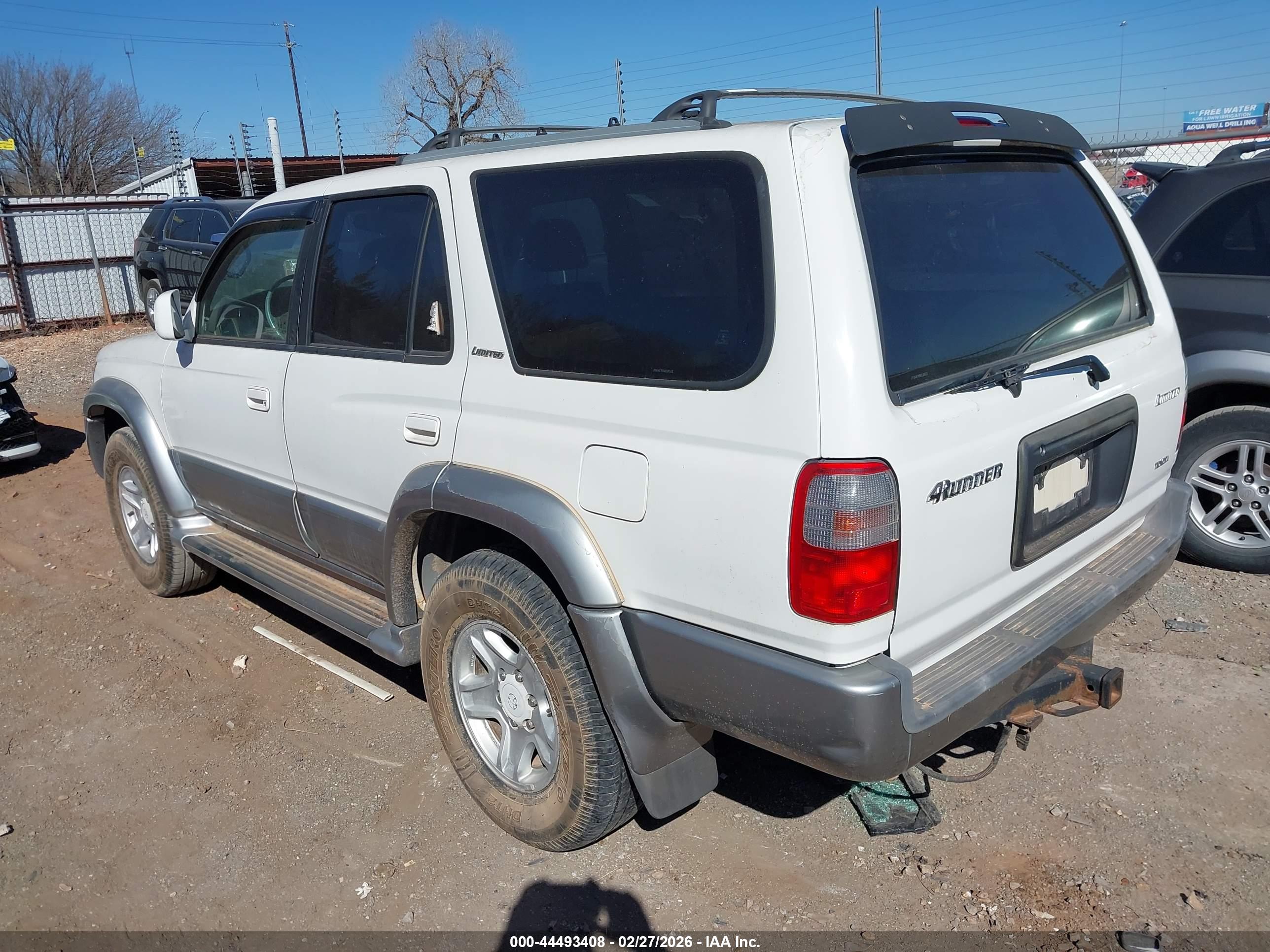TOYOTA 4RUNNER image 3