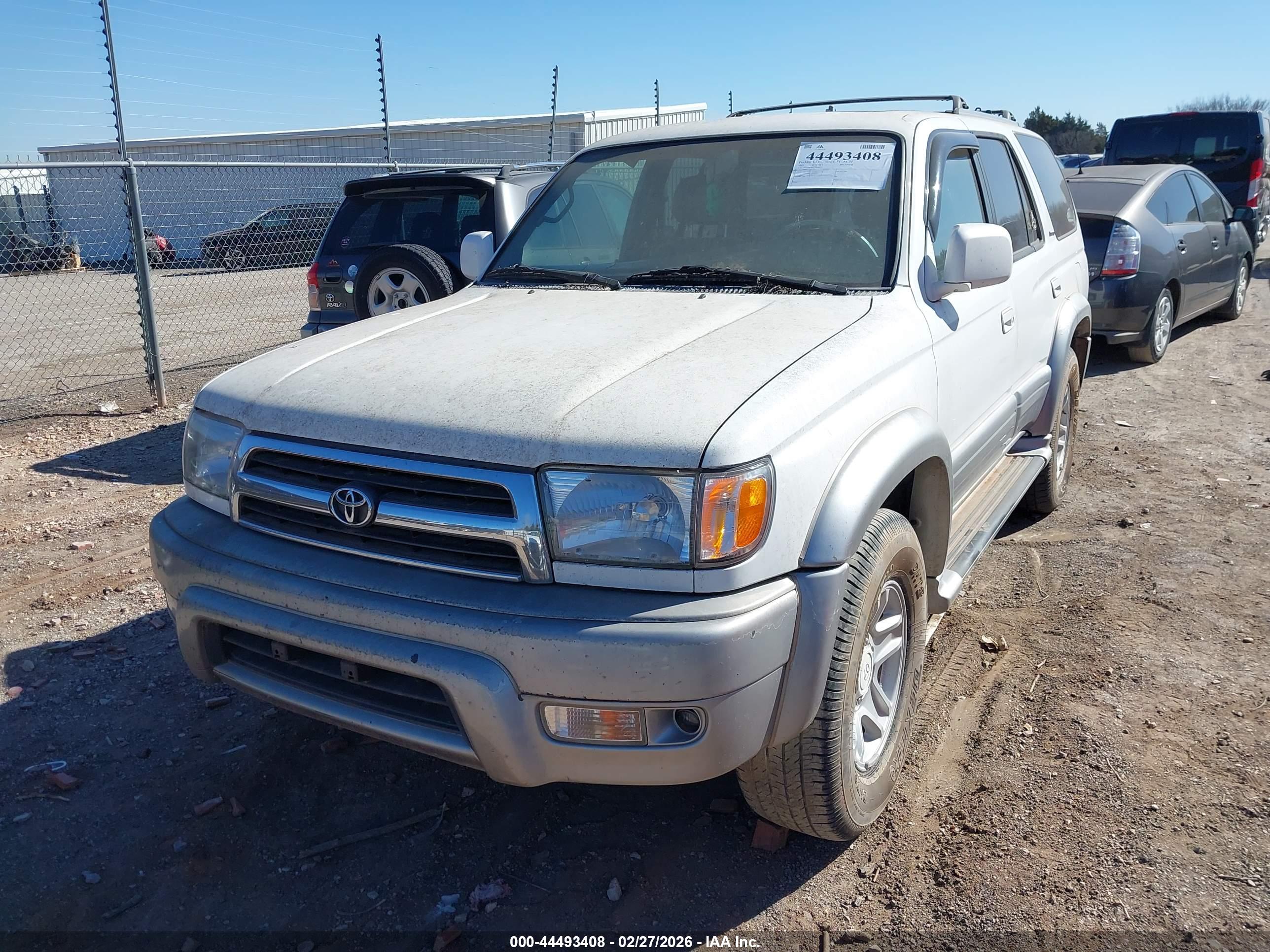 TOYOTA 4RUNNER image 6