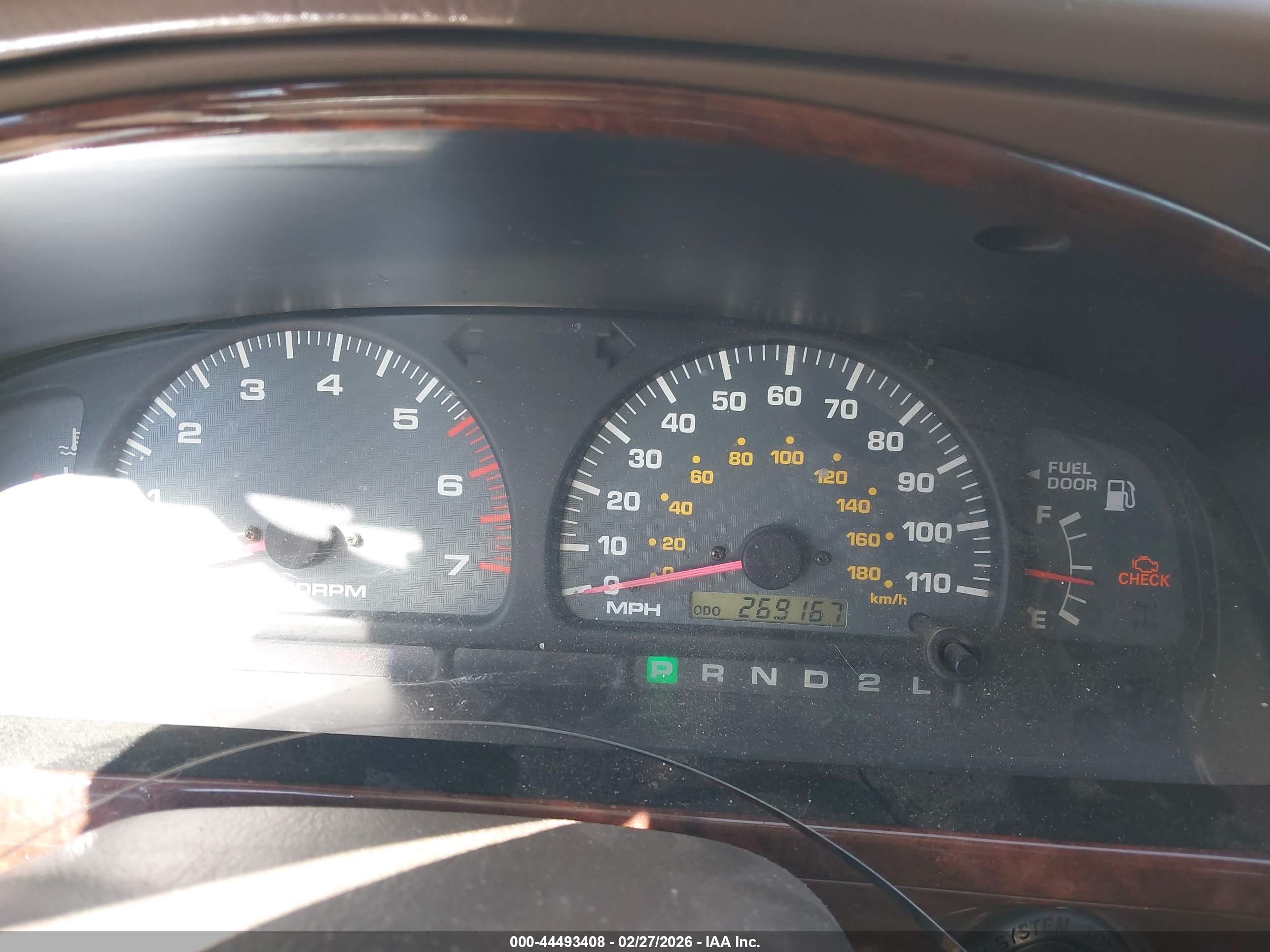 TOYOTA 4RUNNER image 7
