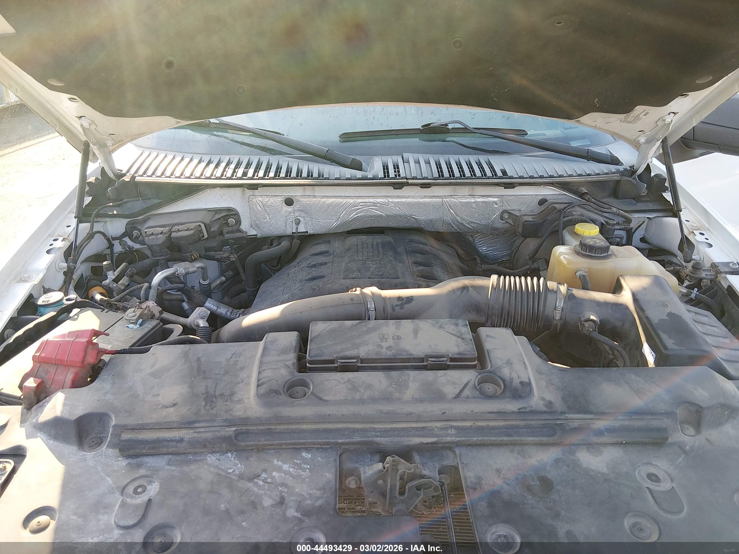 FORD EXPEDITION image 10