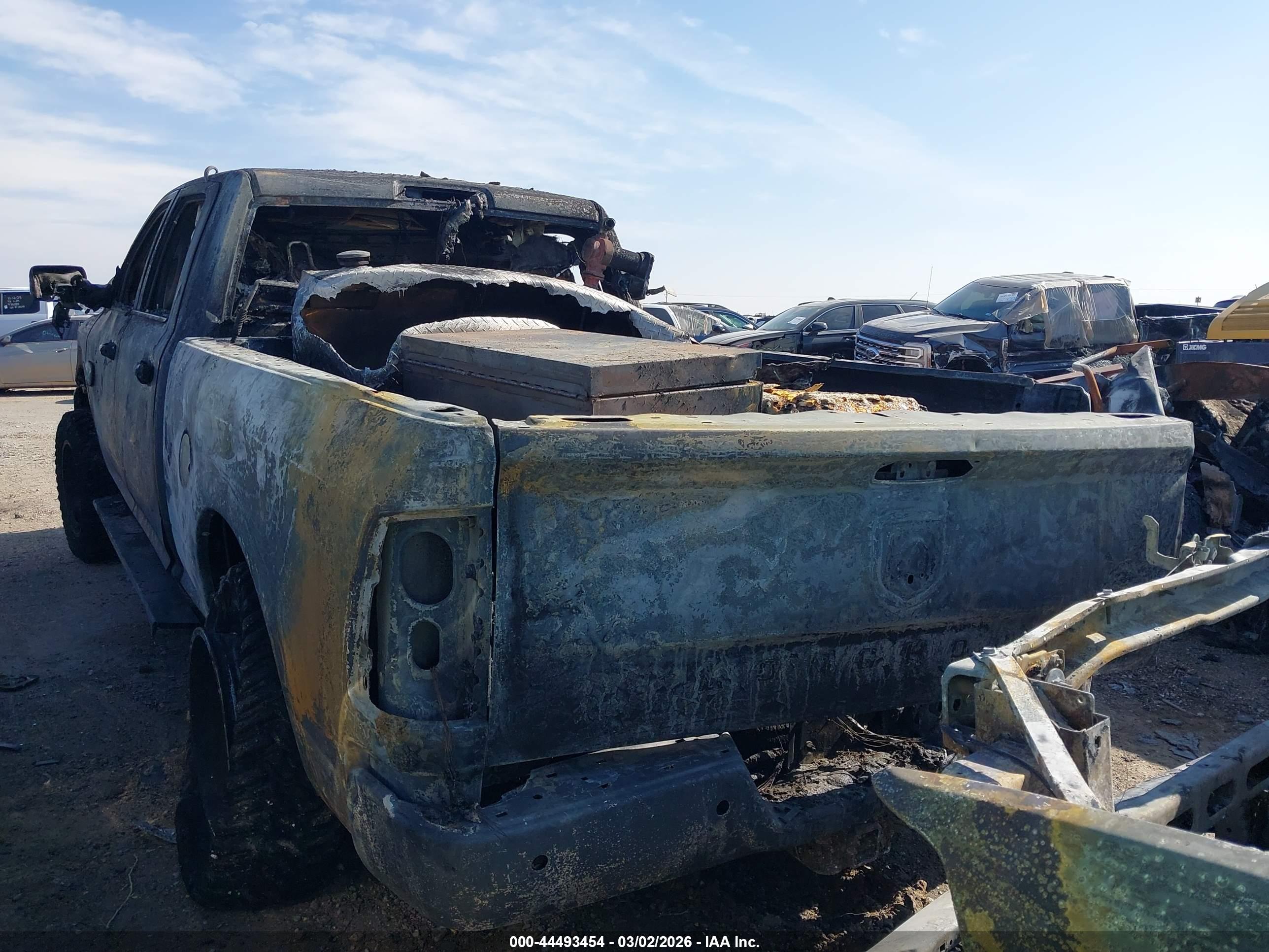 RAM 2500 image 3