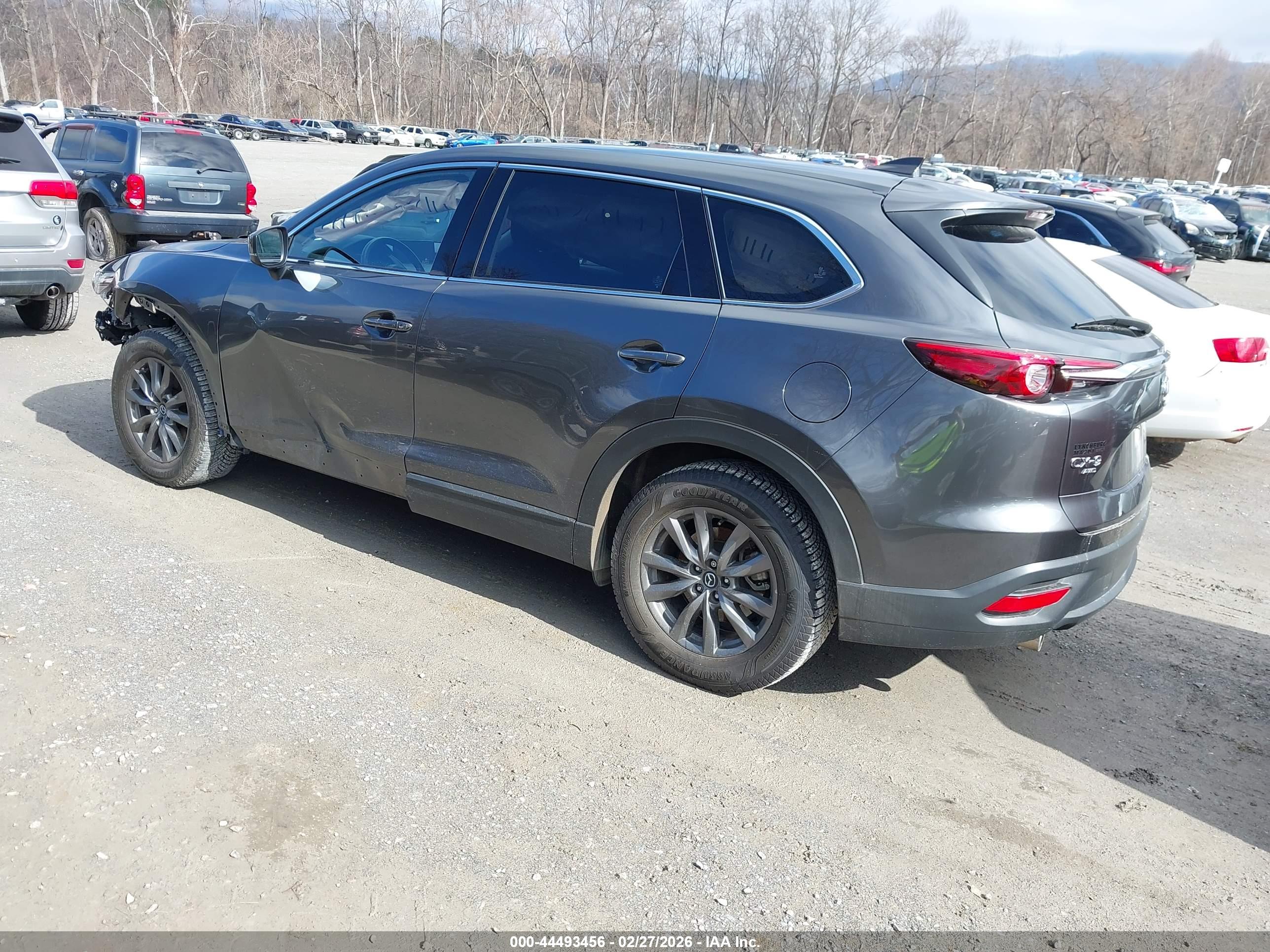 MAZDA CX-9 image 3