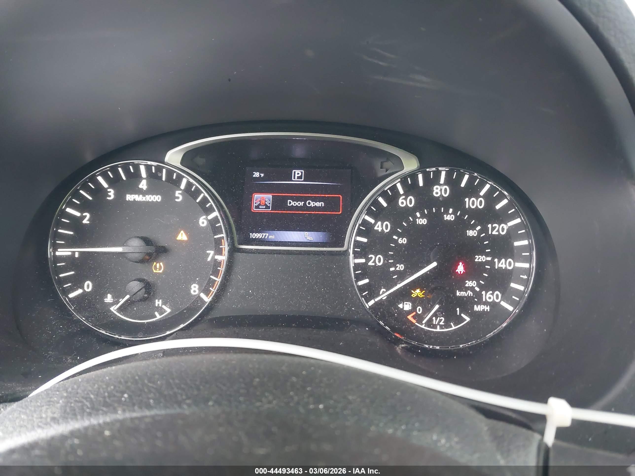 NISSAN ALTIMA image 7