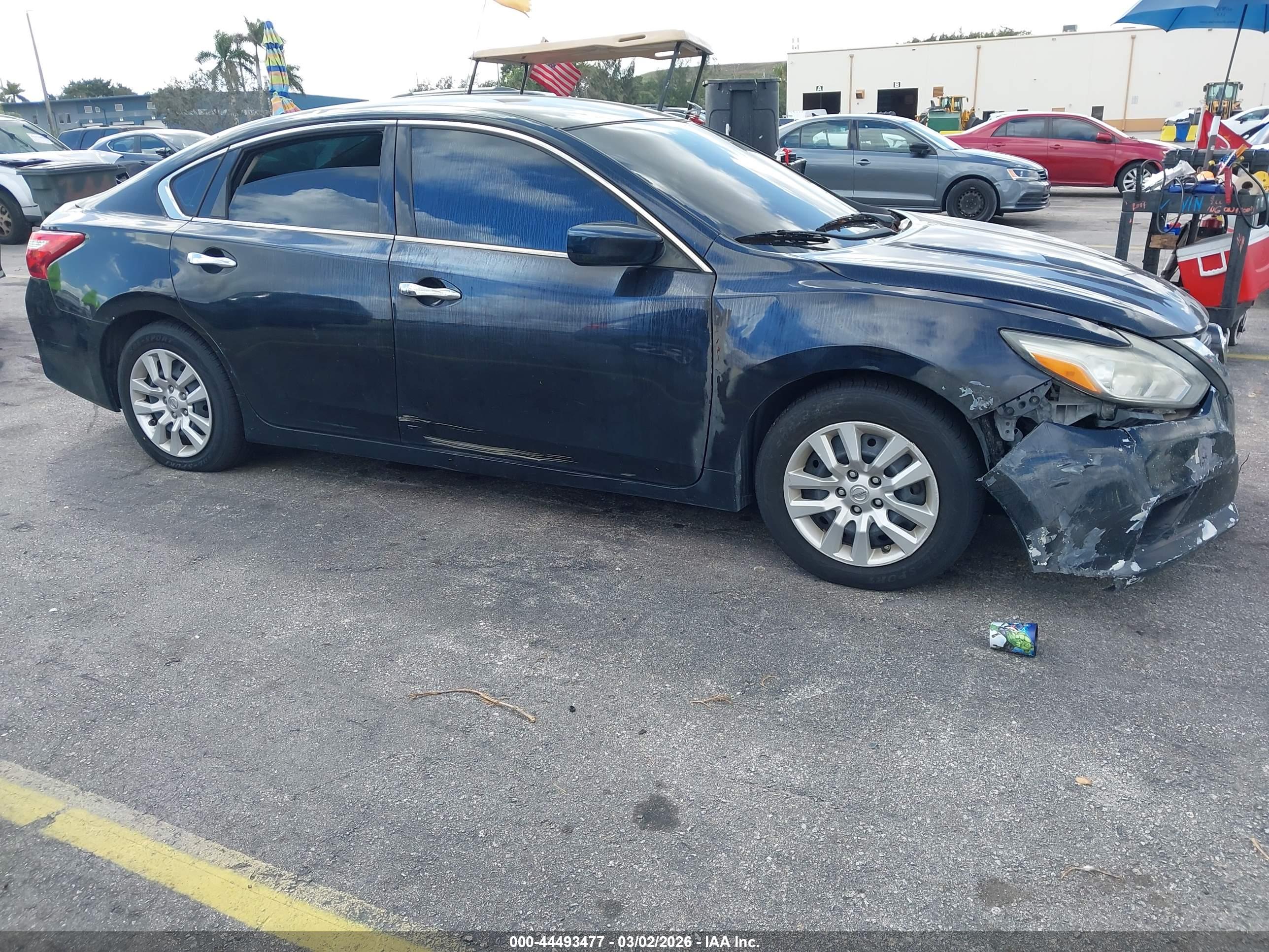 NISSAN ALTIMA image 6