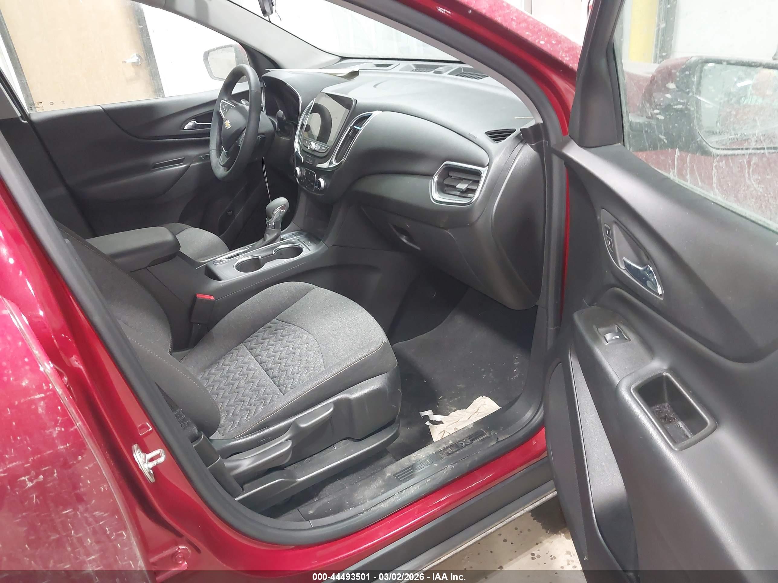 CHEVROLET EQUINOX image 5