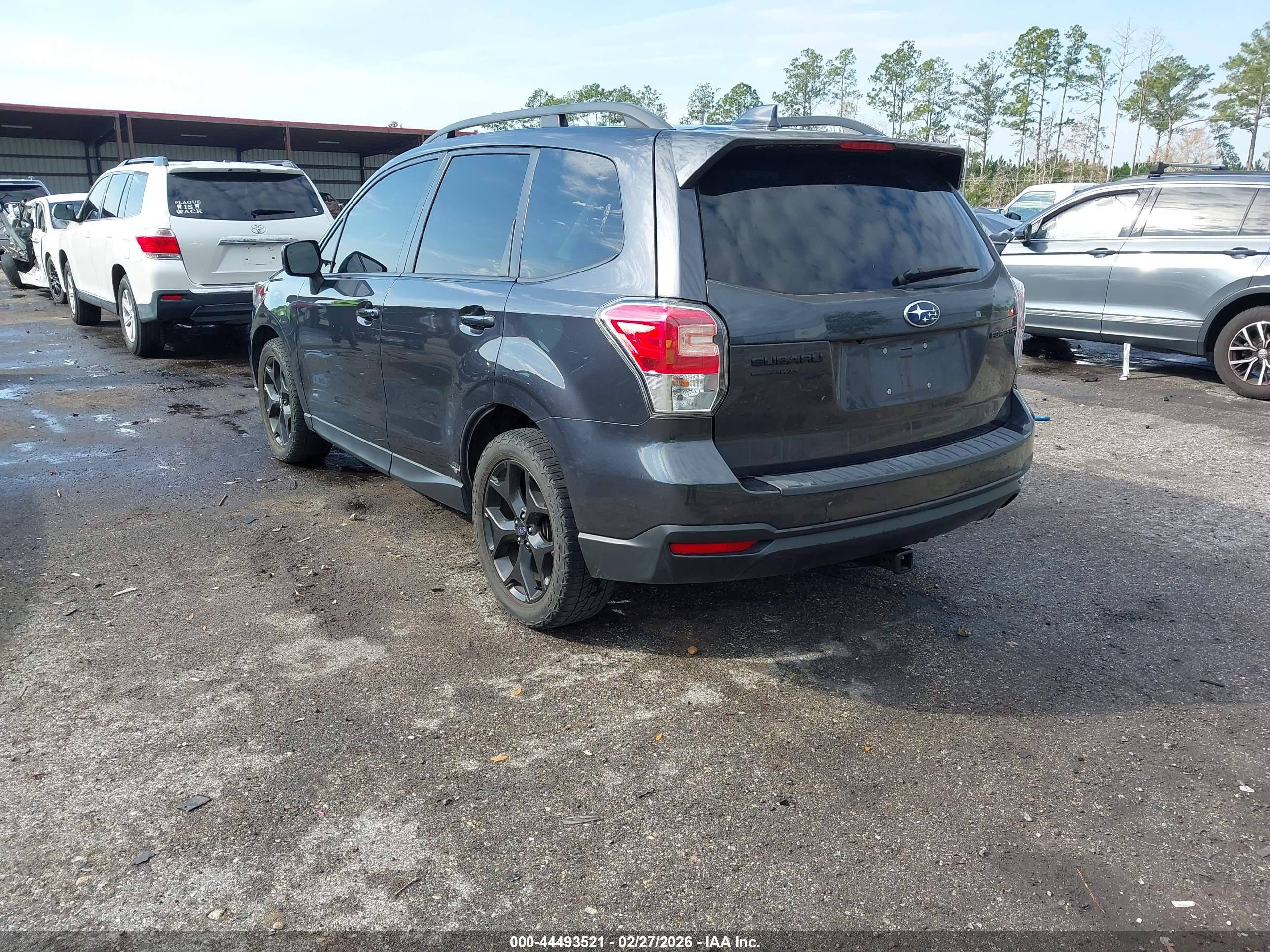 SUBARU FORESTER image 3
