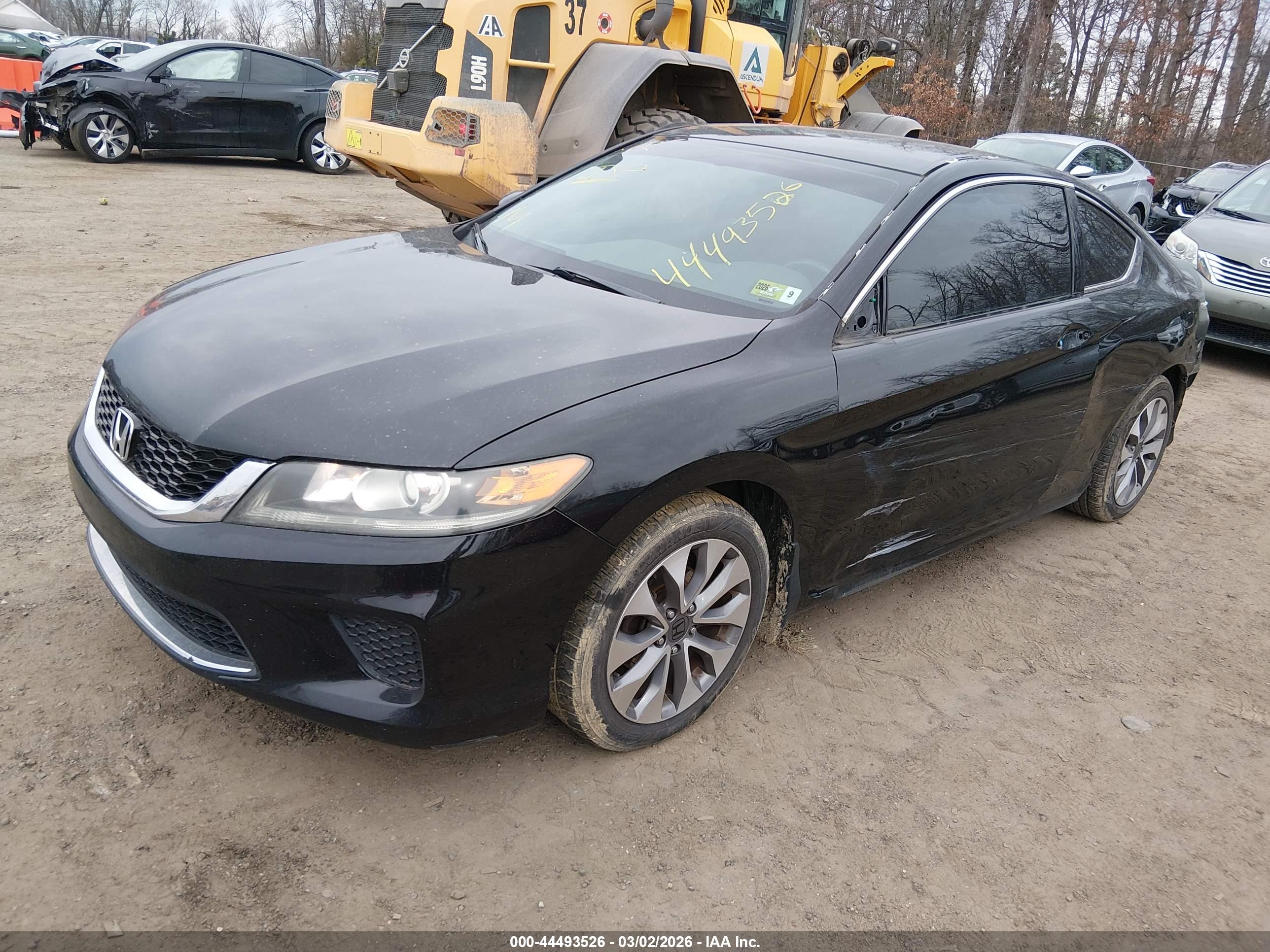 HONDA ACCORD image 2