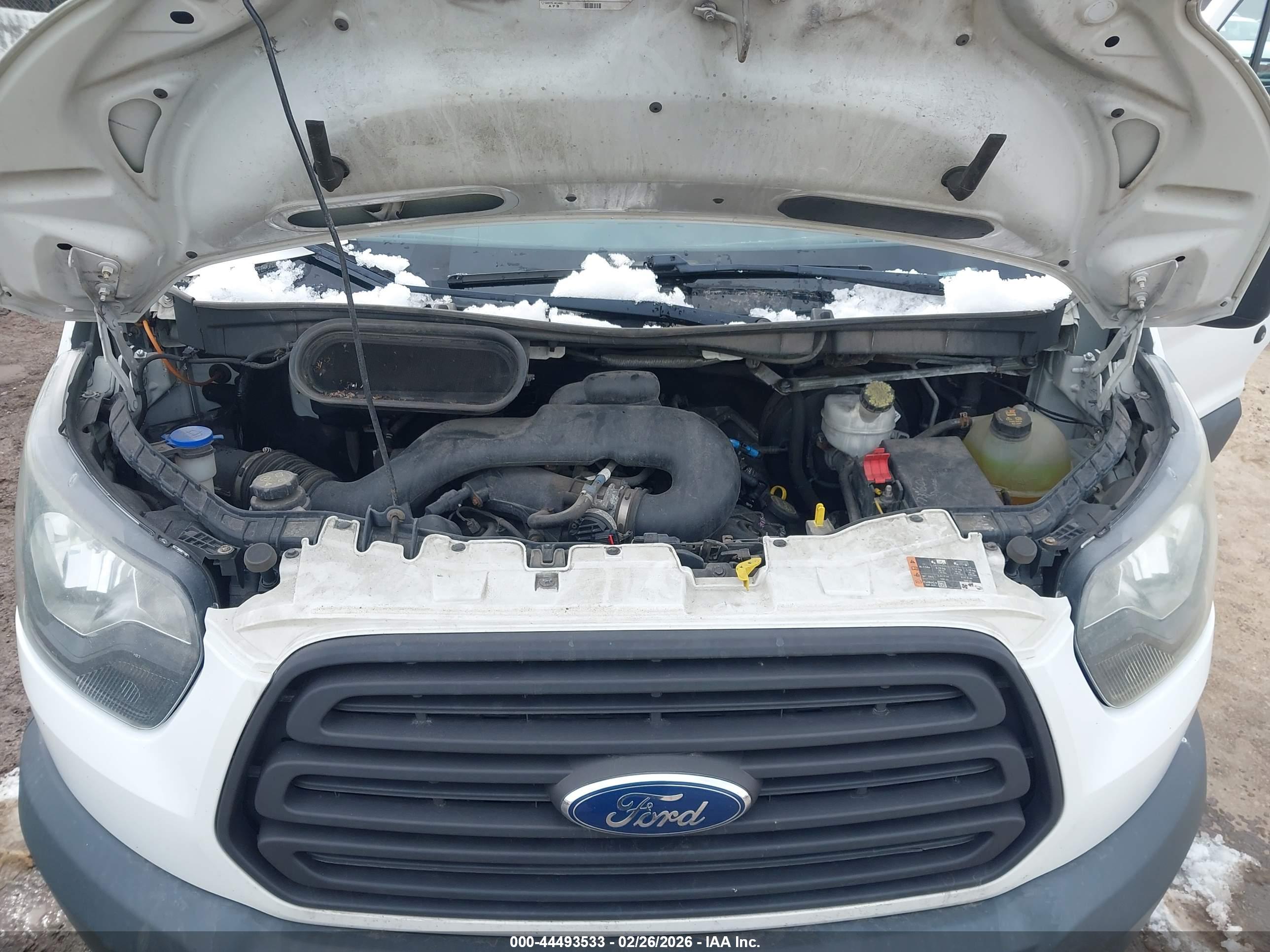 FORD TRANSIT-150 image 10