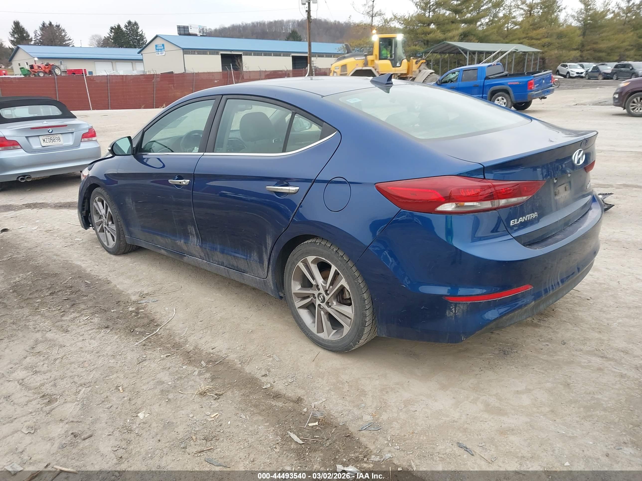 HYUNDAI ELANTRA image 3