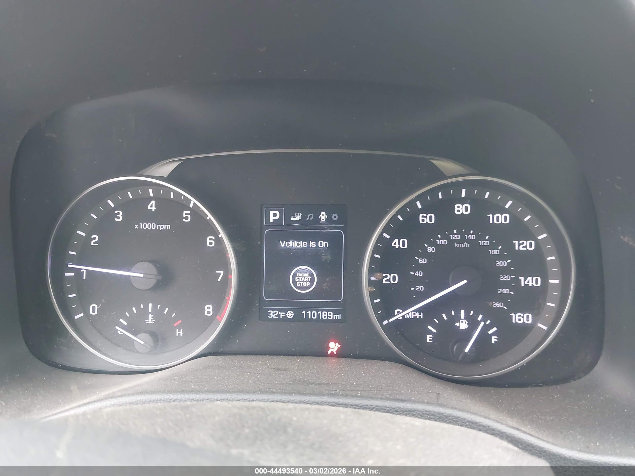 HYUNDAI ELANTRA image 7