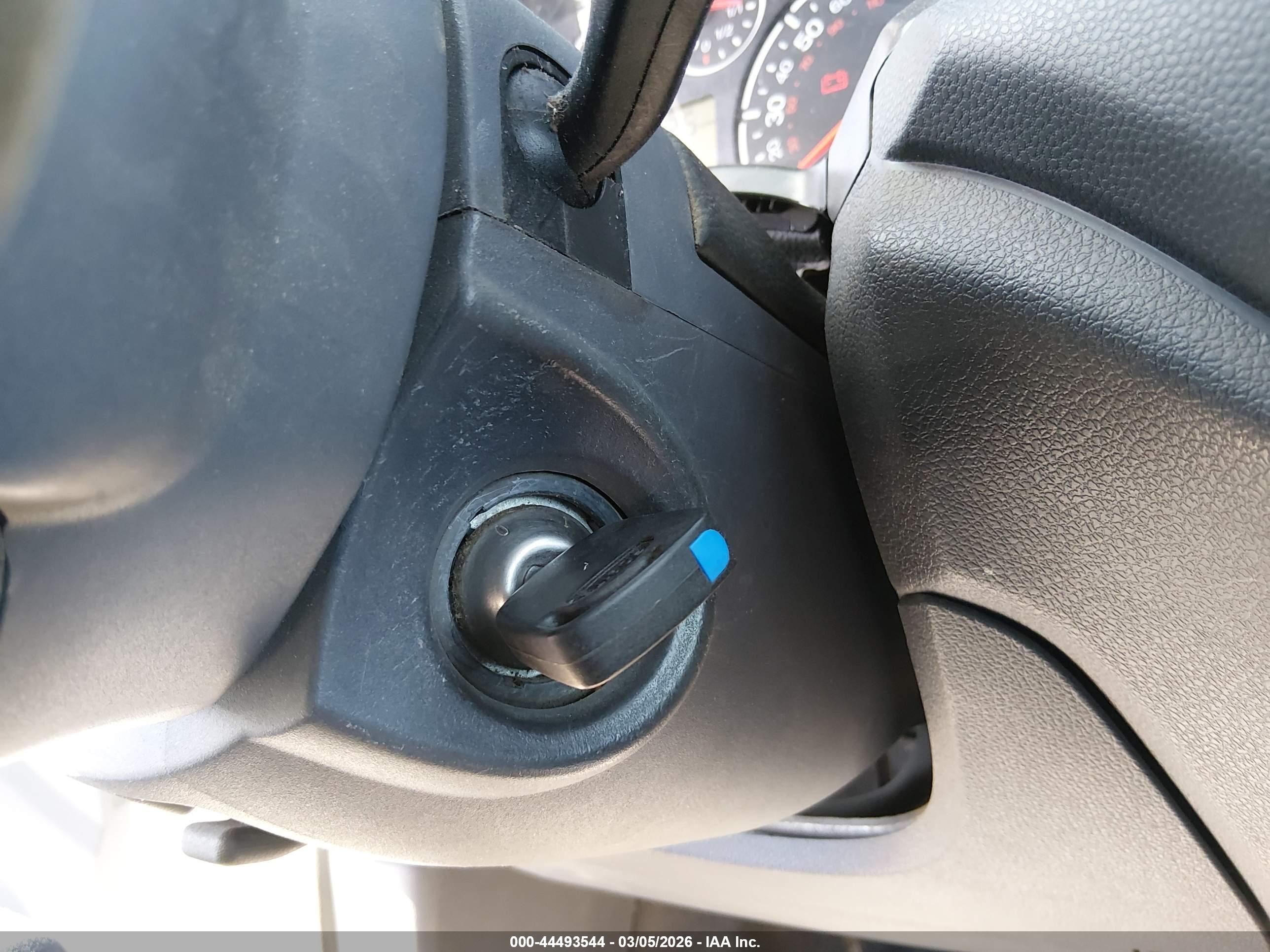 FORD TRANSIT image 11