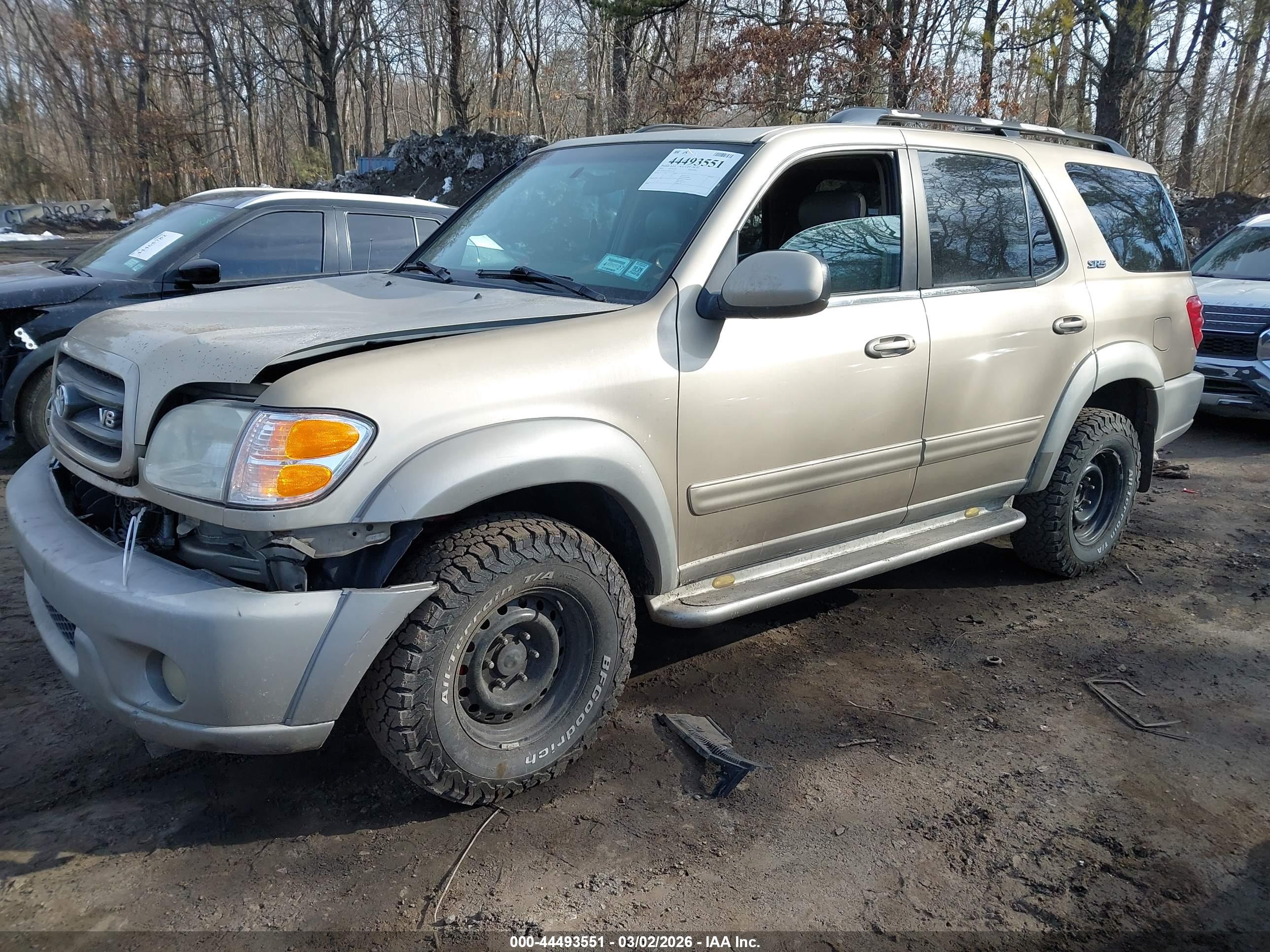 TOYOTA SEQUOIA image 2