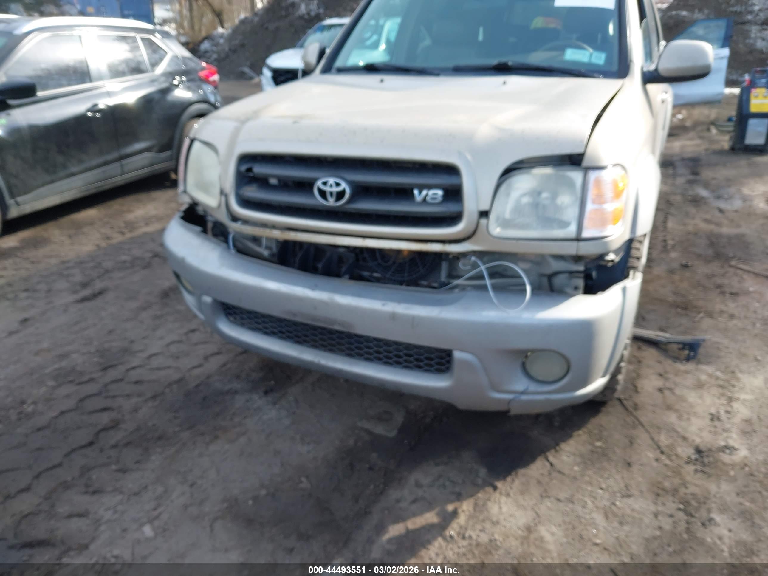 TOYOTA SEQUOIA image 6