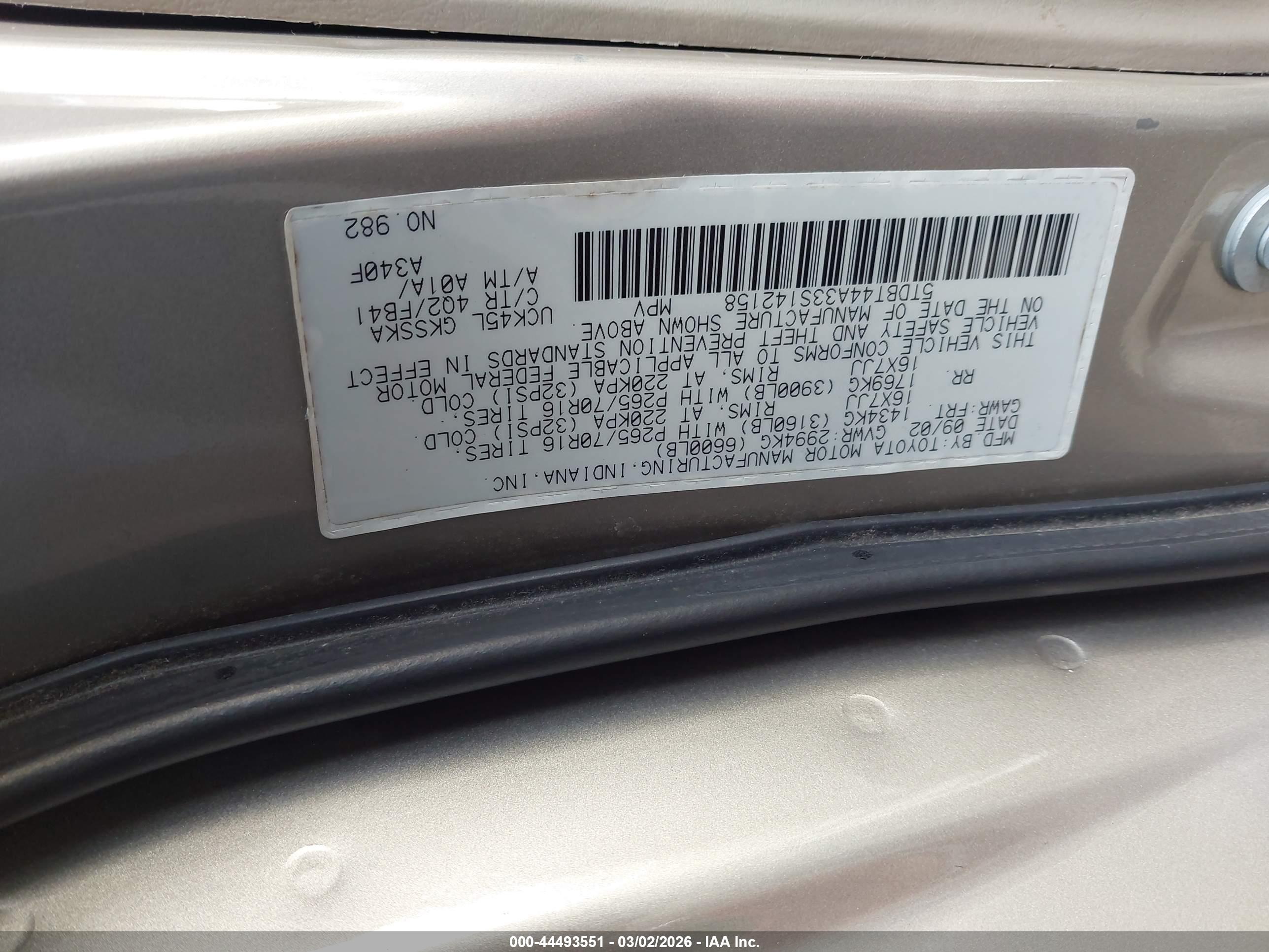 TOYOTA SEQUOIA image 9