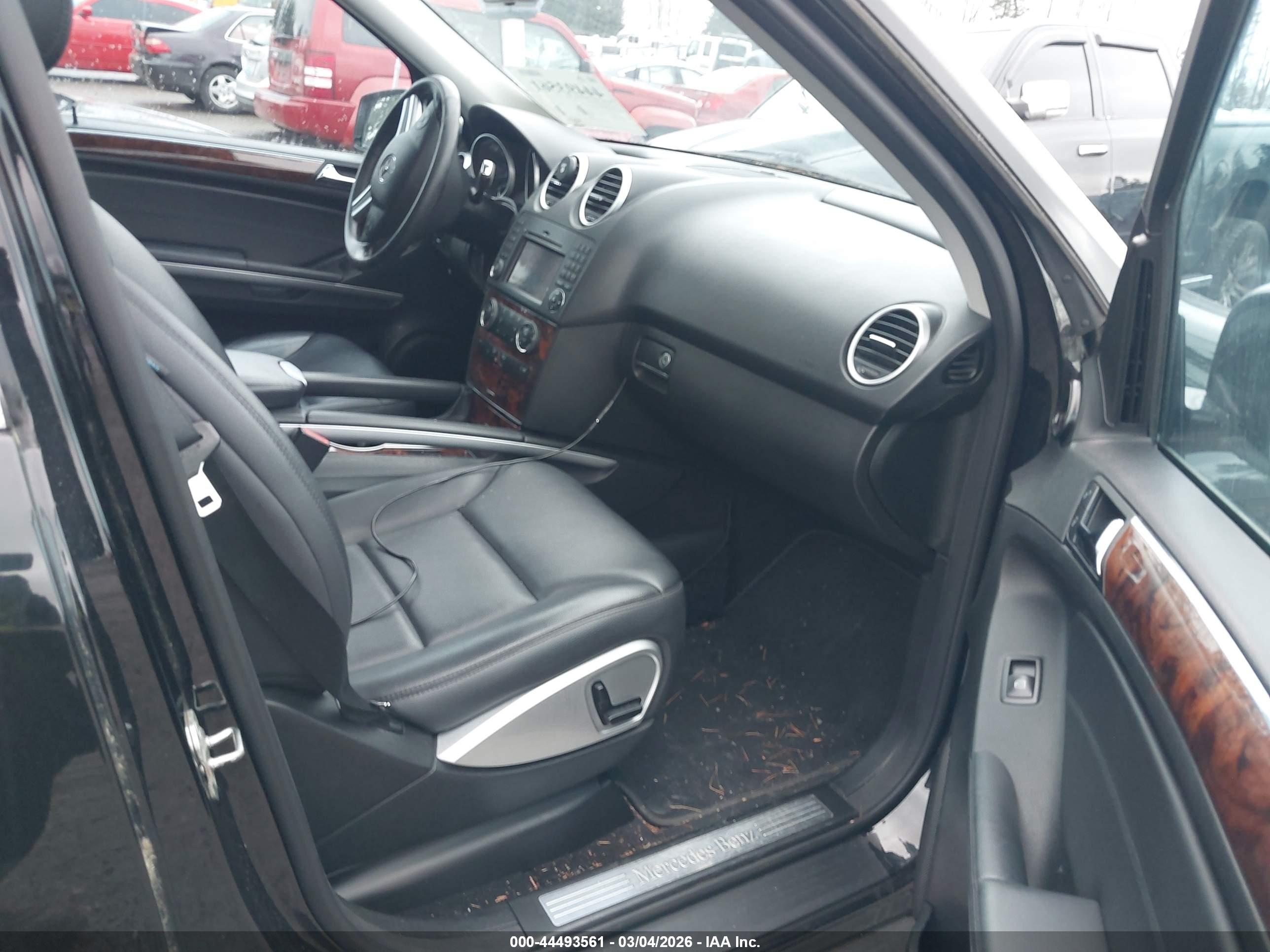 MERCEDES-BENZ ML image 5