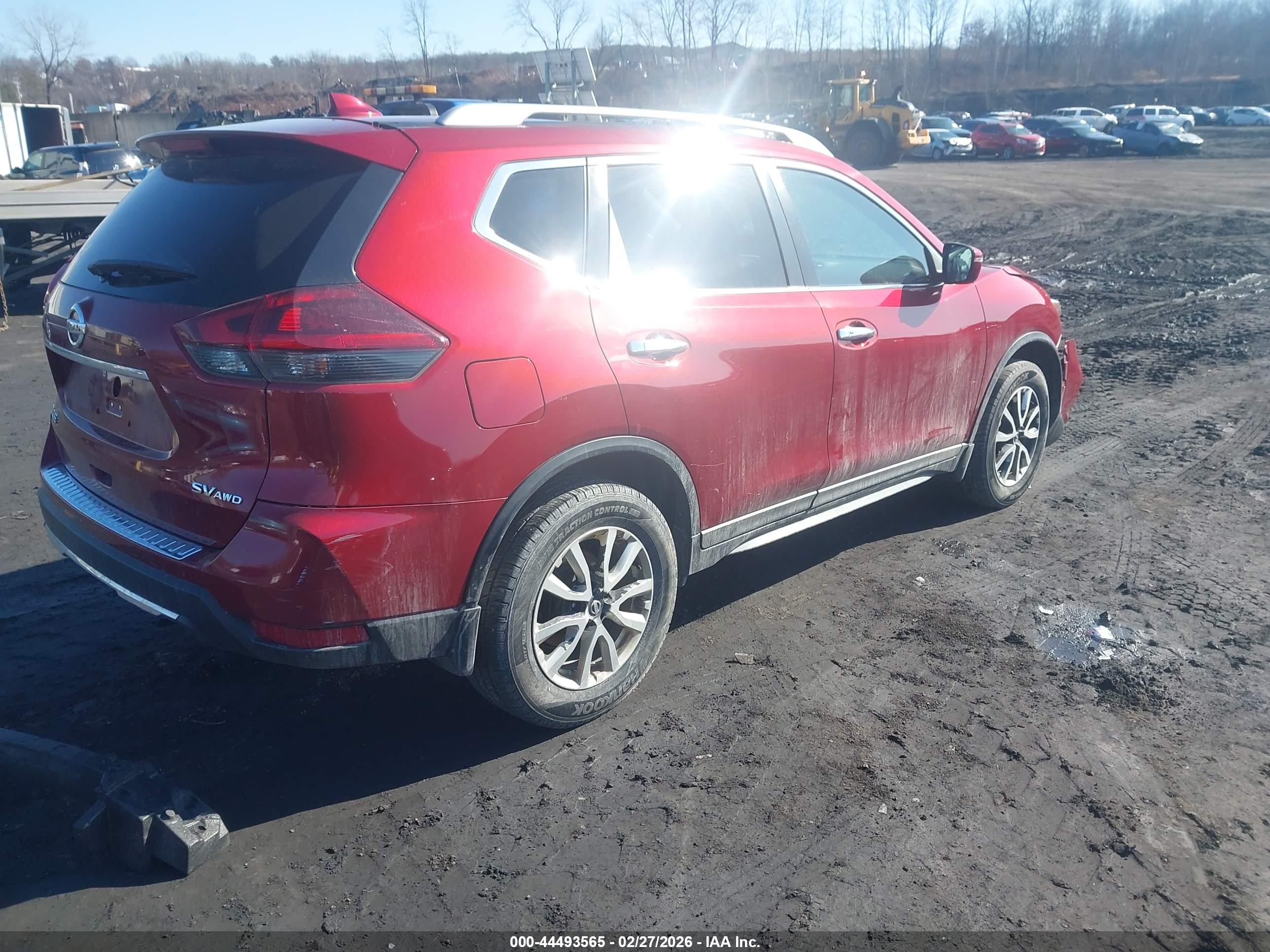 NISSAN ROGUE image 4