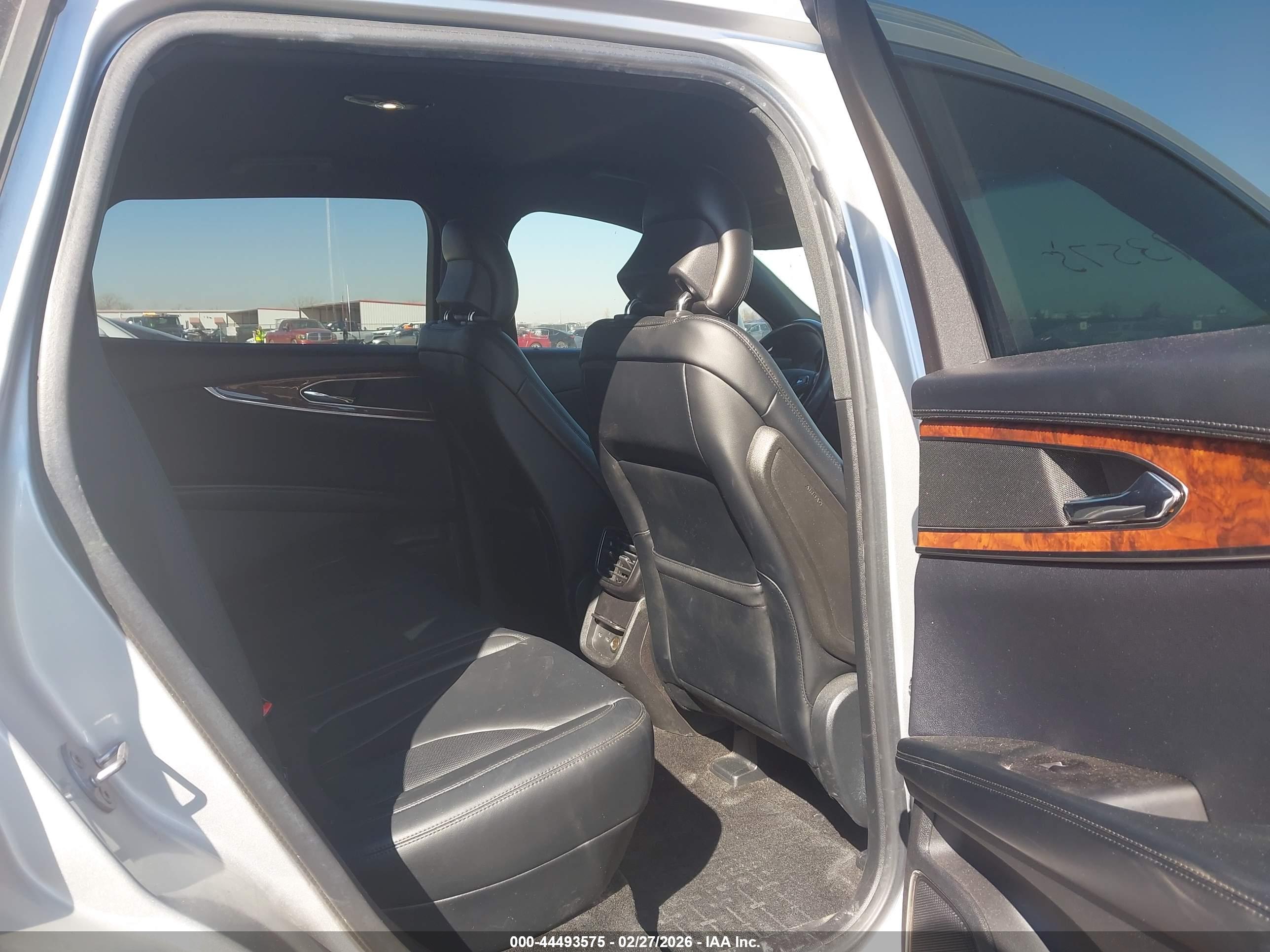 LINCOLN MKX image 8