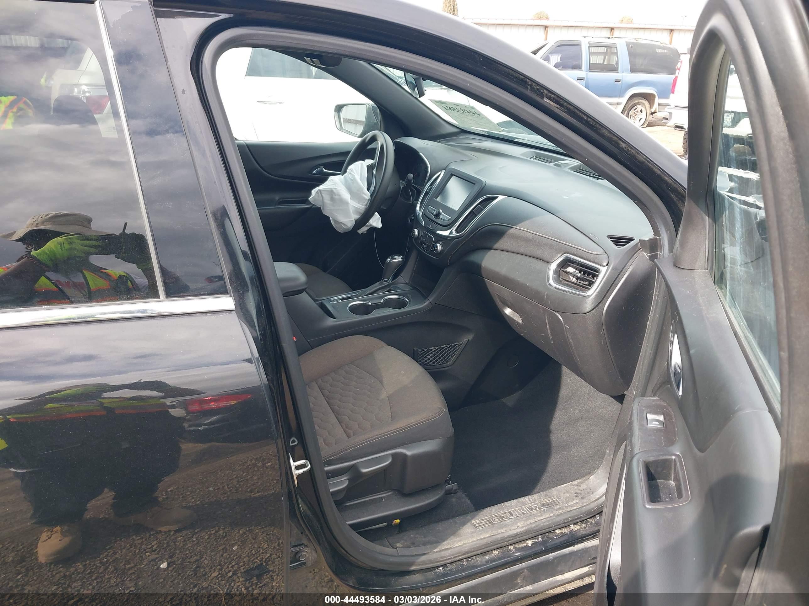 CHEVROLET EQUINOX image 5