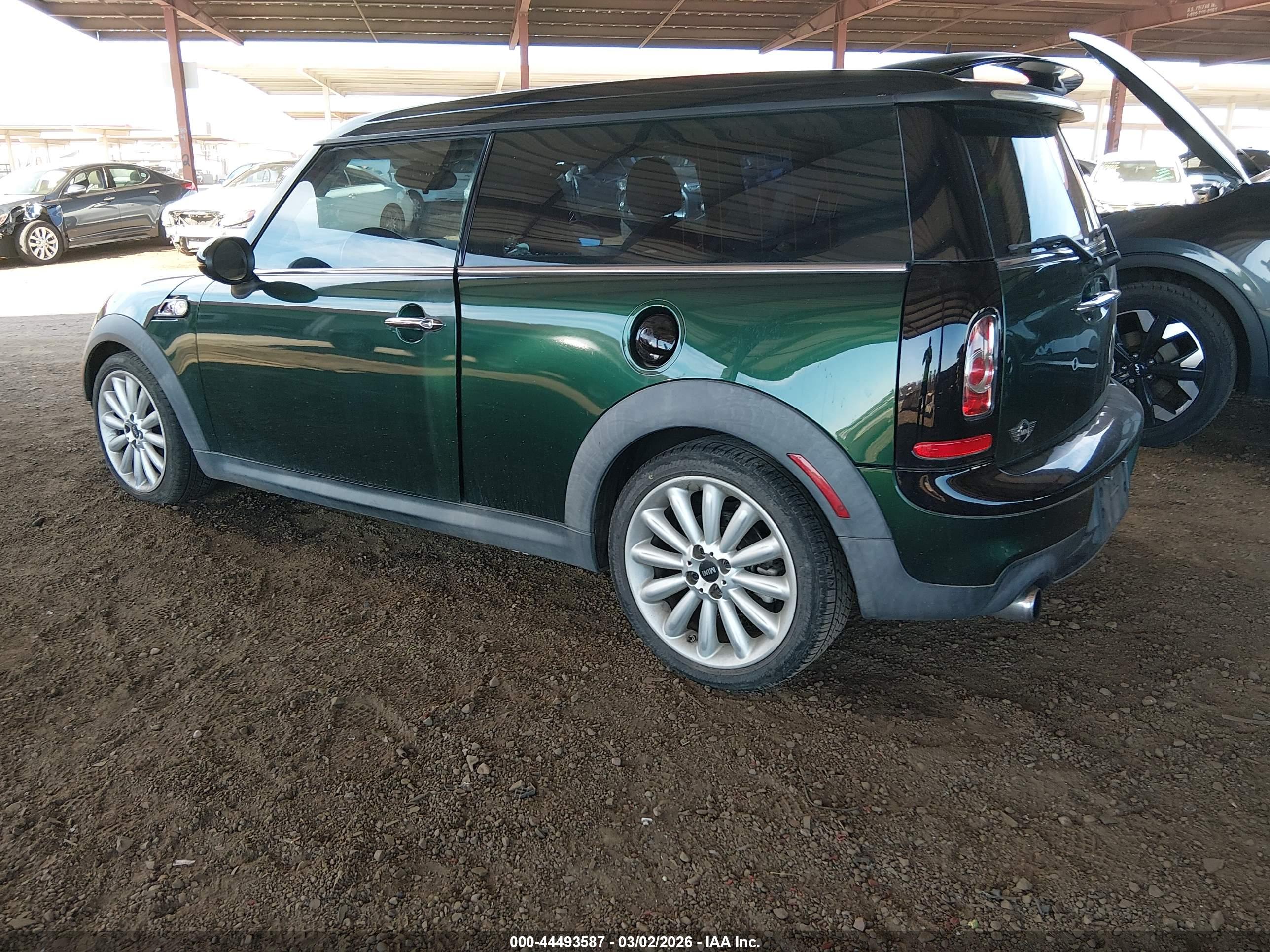 MINI COOPER image 3