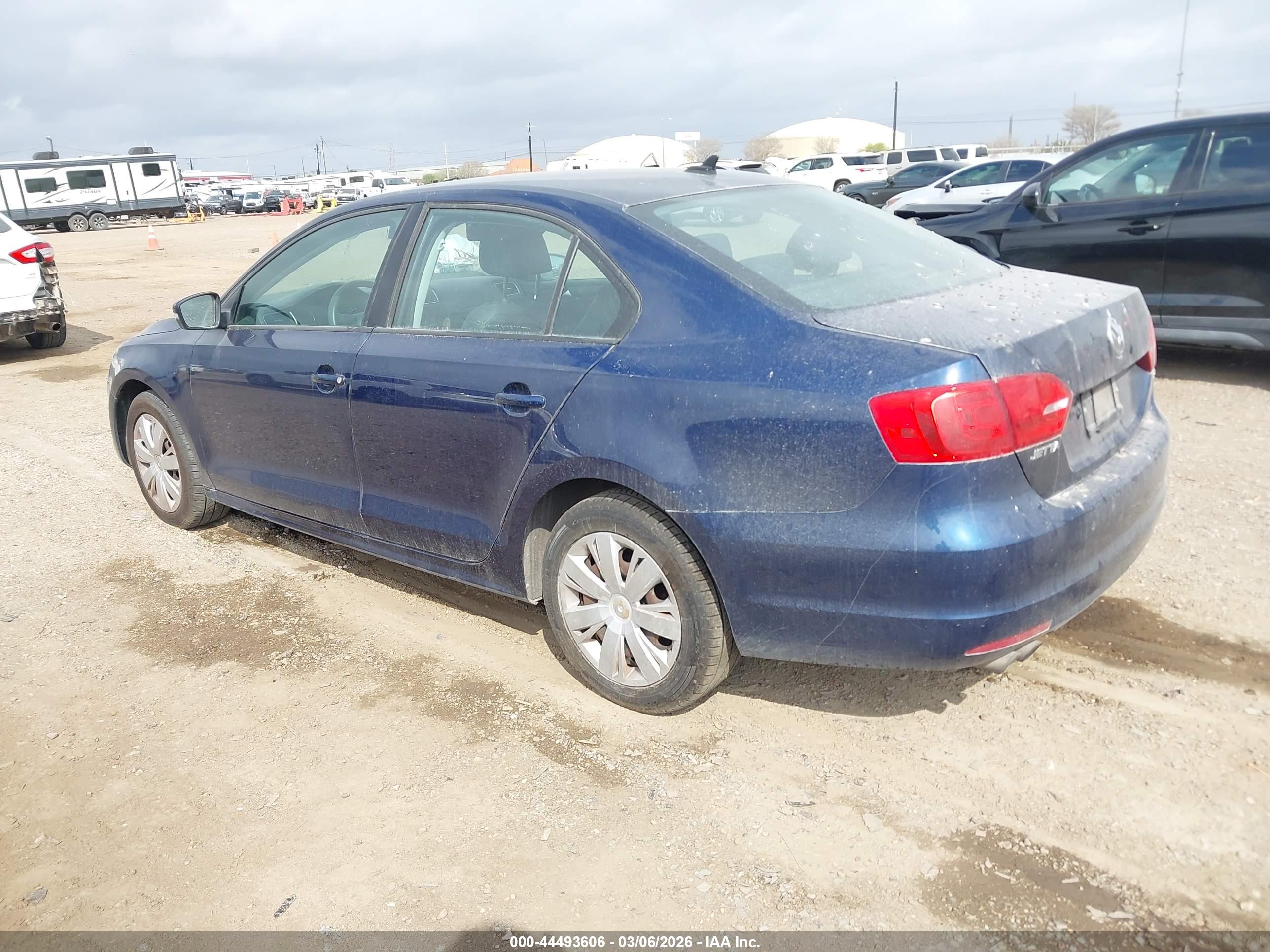 VOLKSWAGEN JETTA image 3