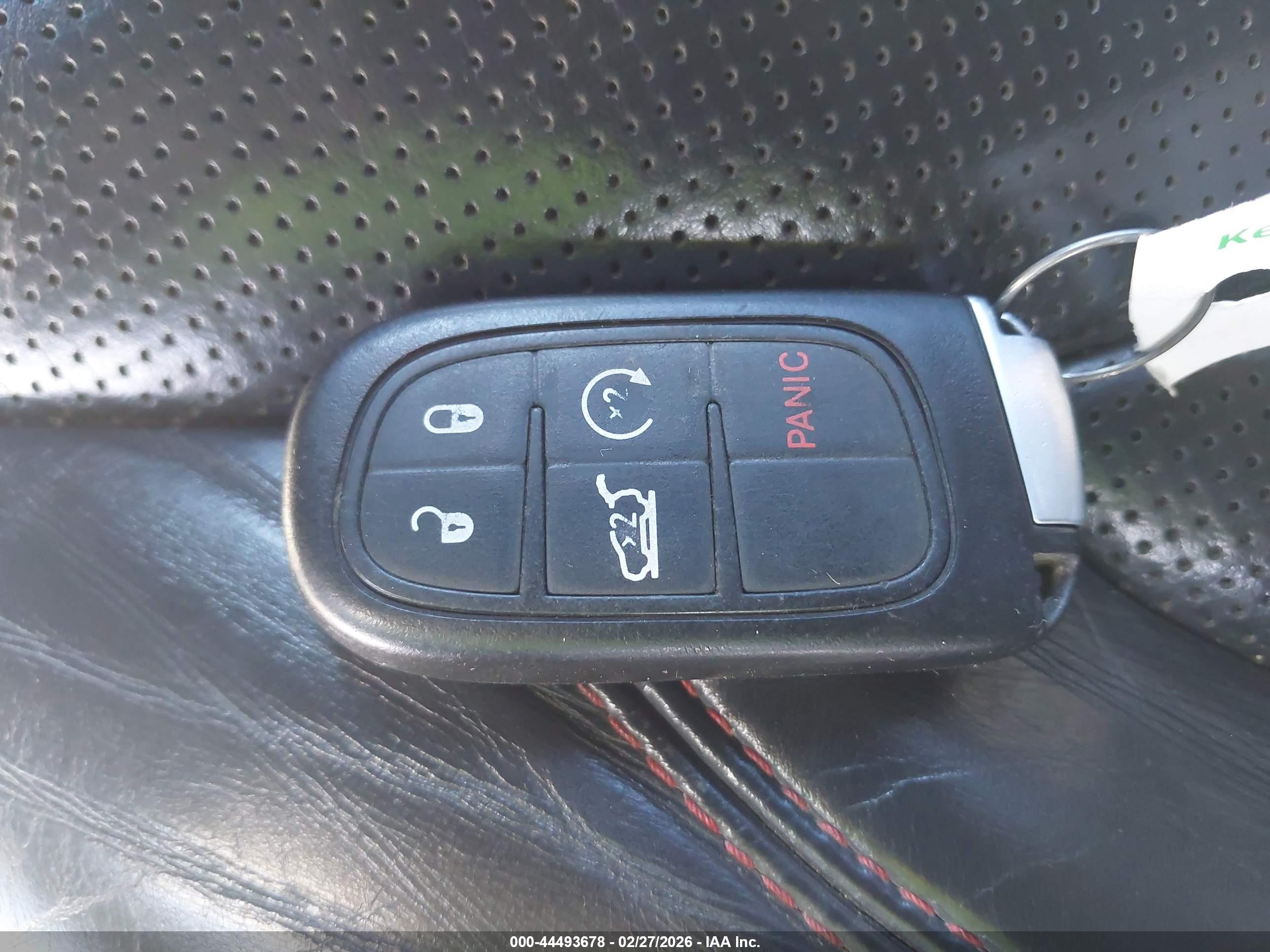 JEEP CHEROKEE image 11