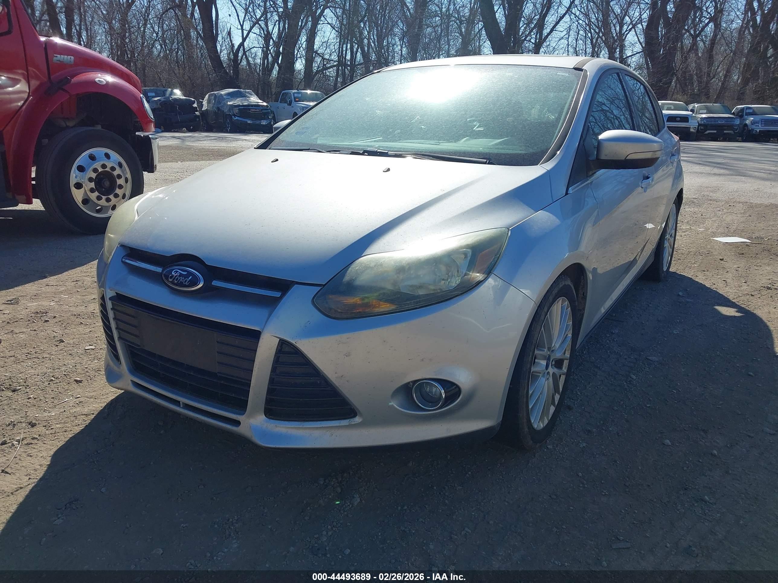 FORD FOCUS image 2