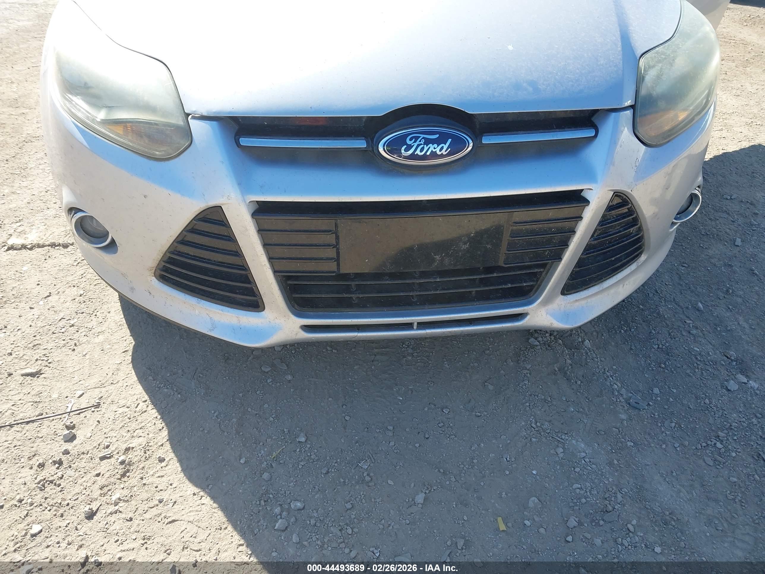 FORD FOCUS image 6